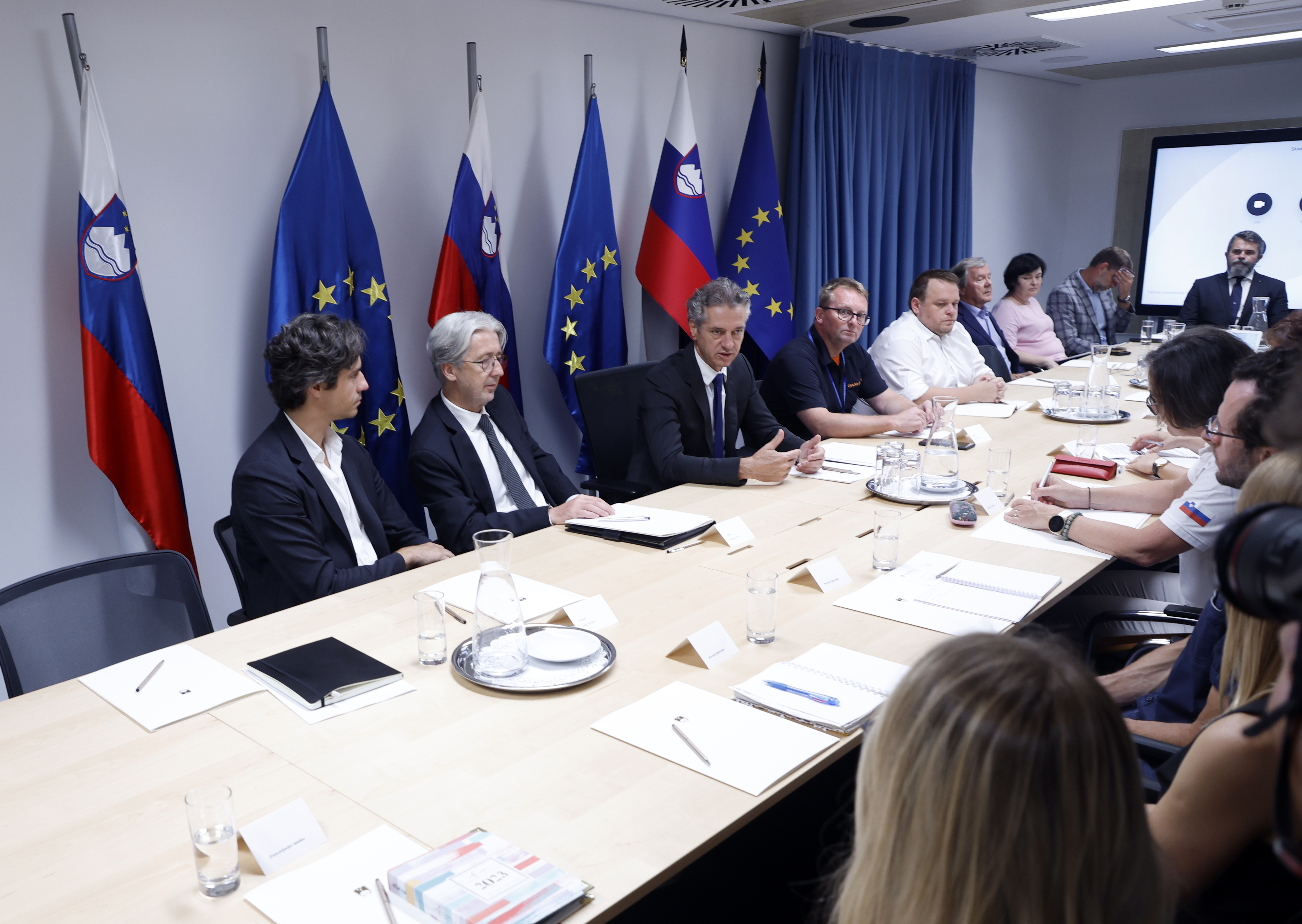 Robert Golob, humanitarne organizacije, srečanje, poplave, ujma