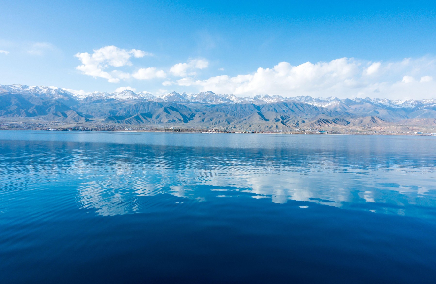 jezero Issyk-Kul, kirgizistan,