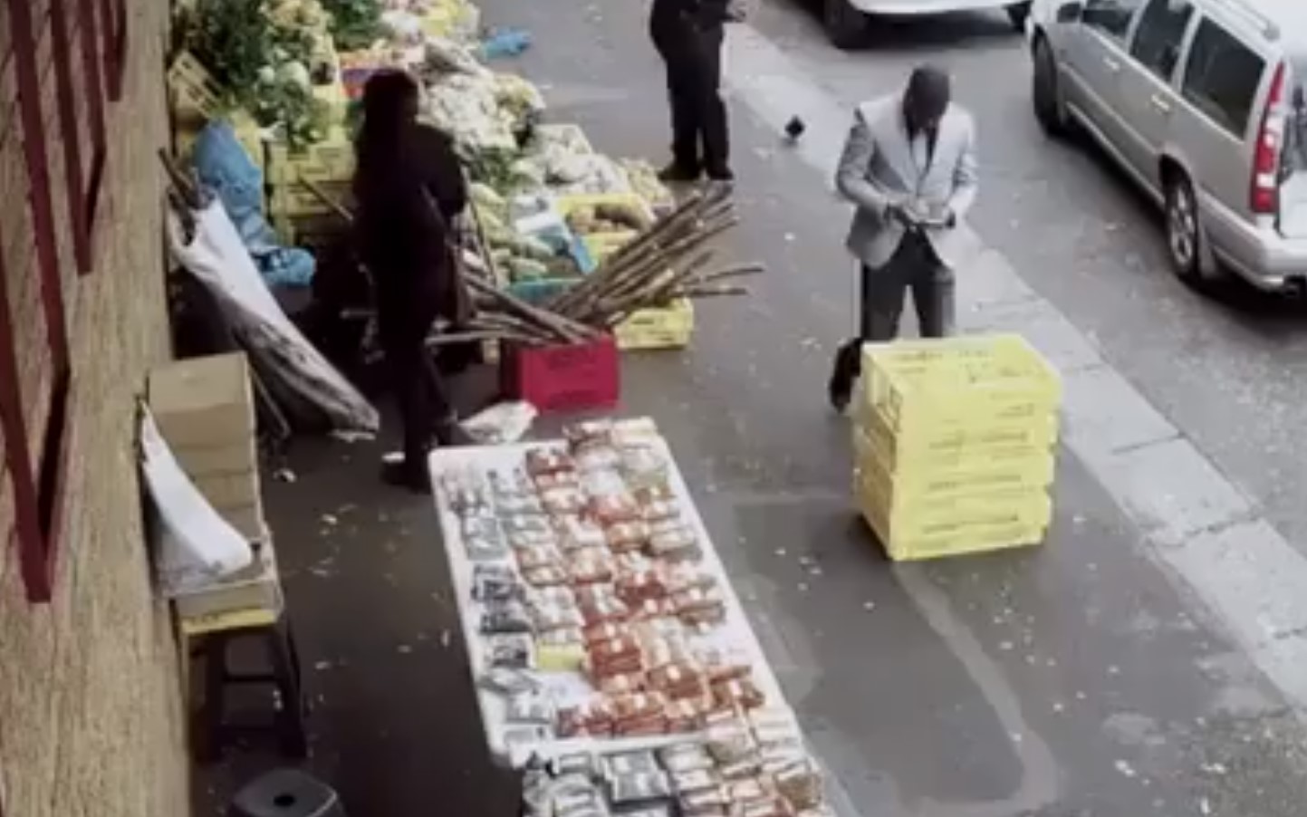 peš zombi, promet, mobilni telefon