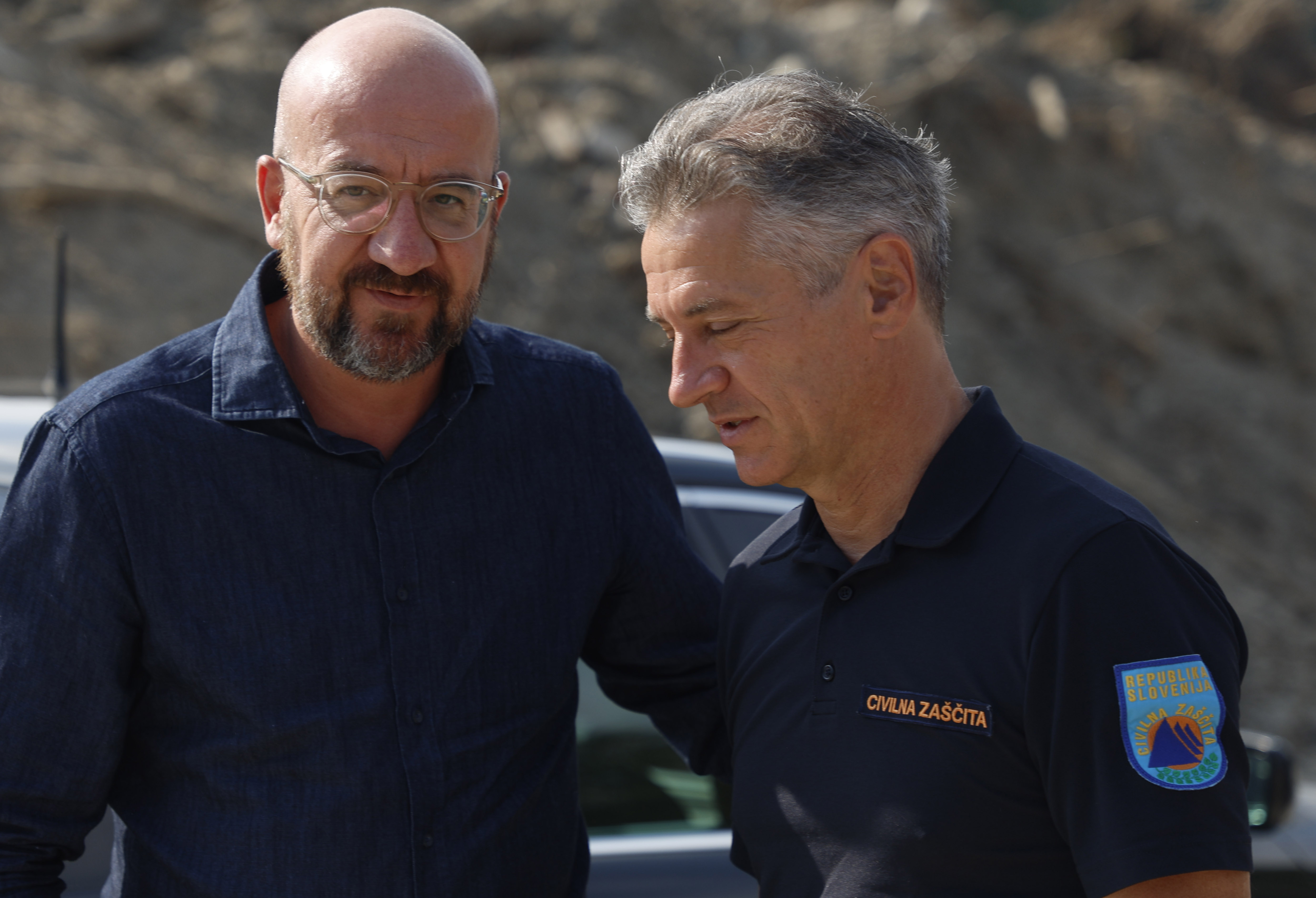 Robert Golob in Charles Michel v Kamniku avgusta 2023. (Foto: BOBO)