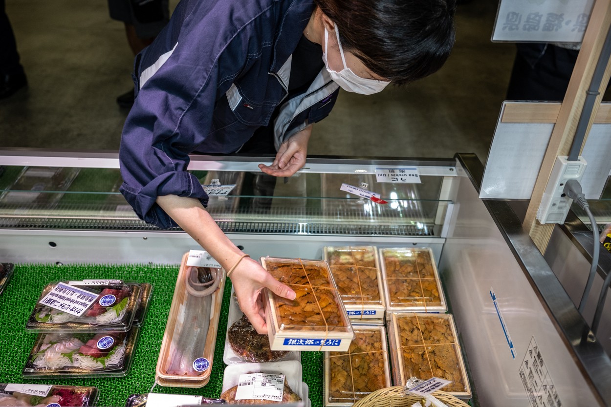 Japonski ribiči bodo izpuste vode iz Fukušime poskušali ustaviti s tožbo.
