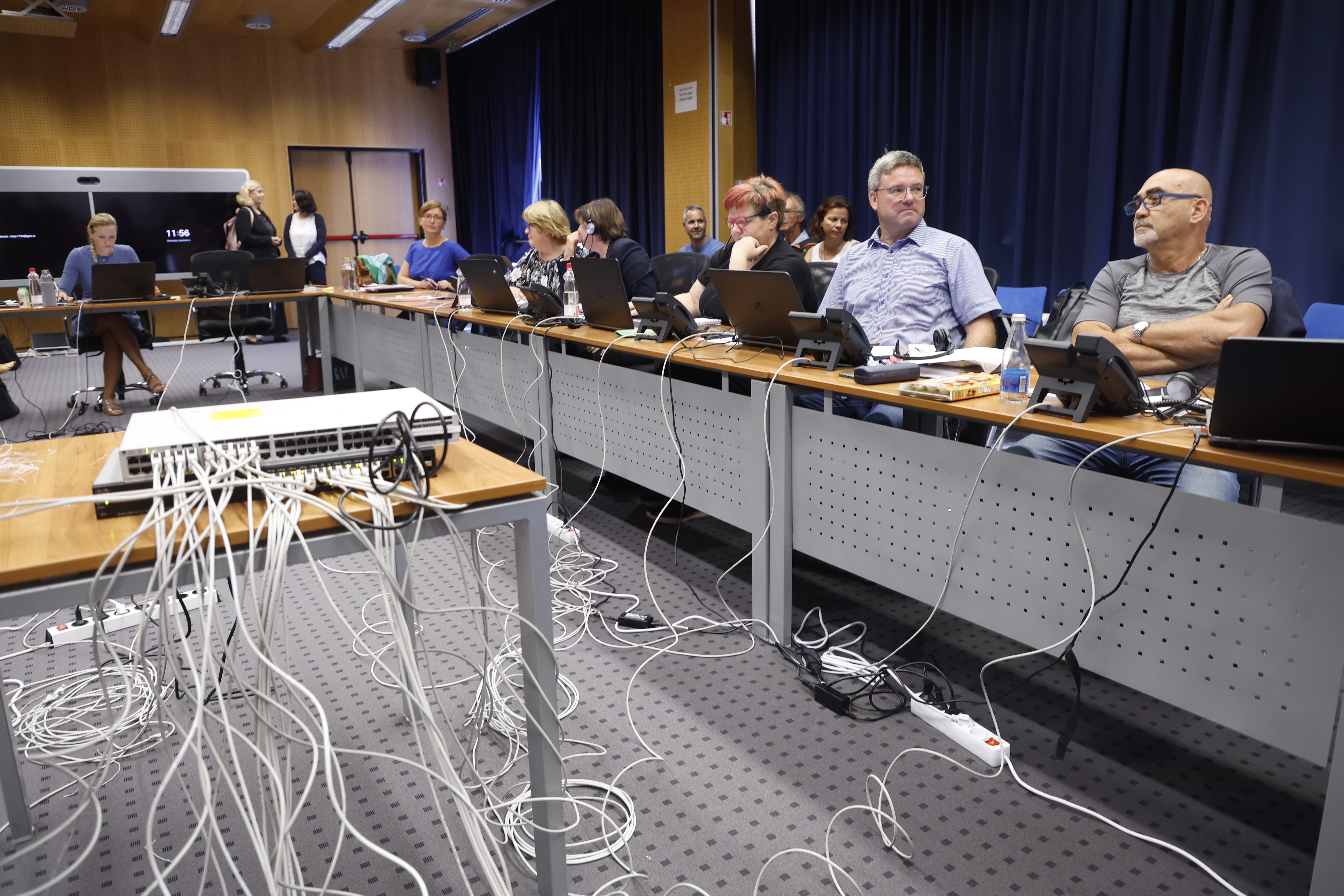 klicni center, obnova po poplavah