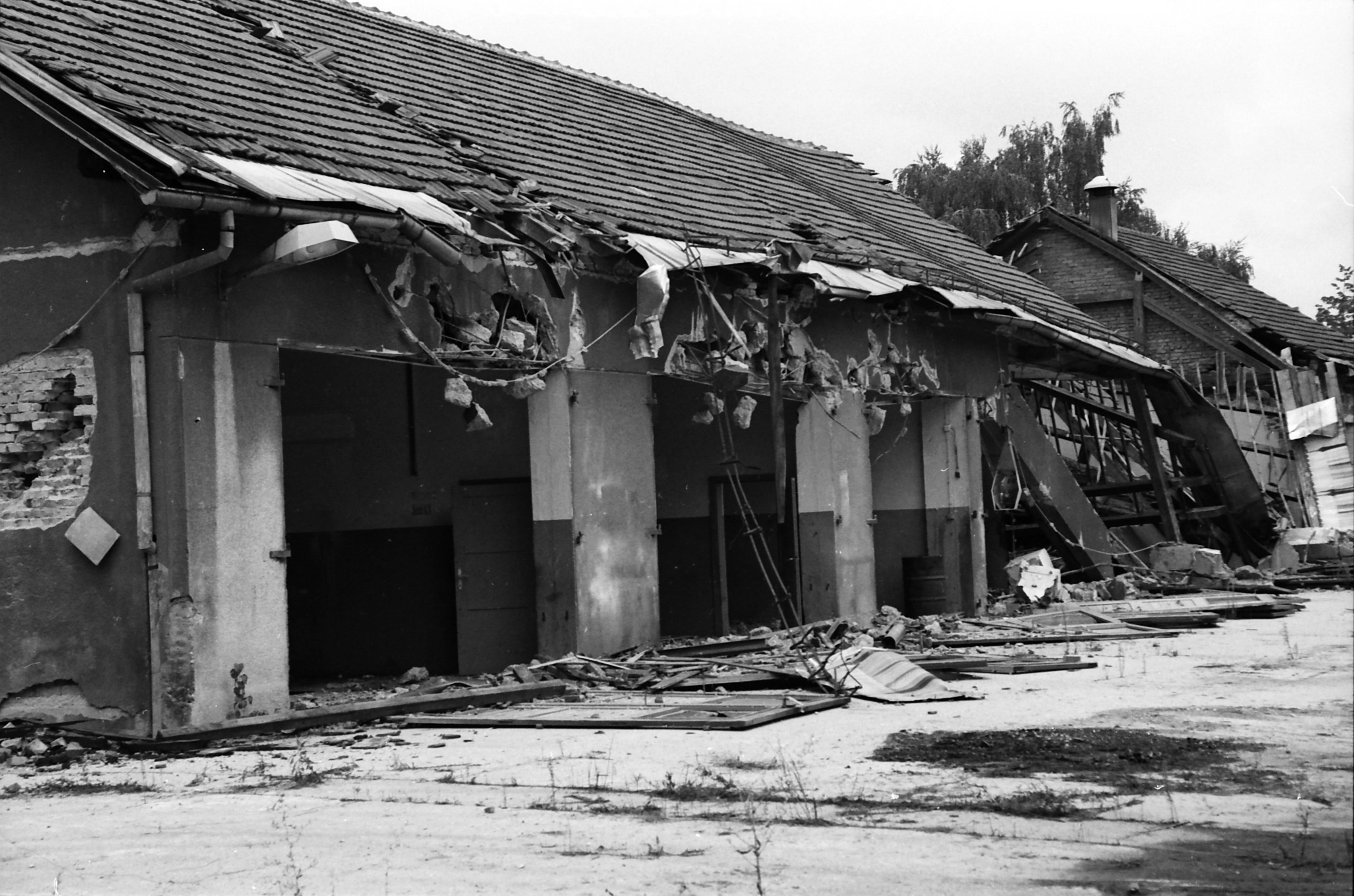 Zasedba Metelkove septembra 1993. (Foto: BOBO)