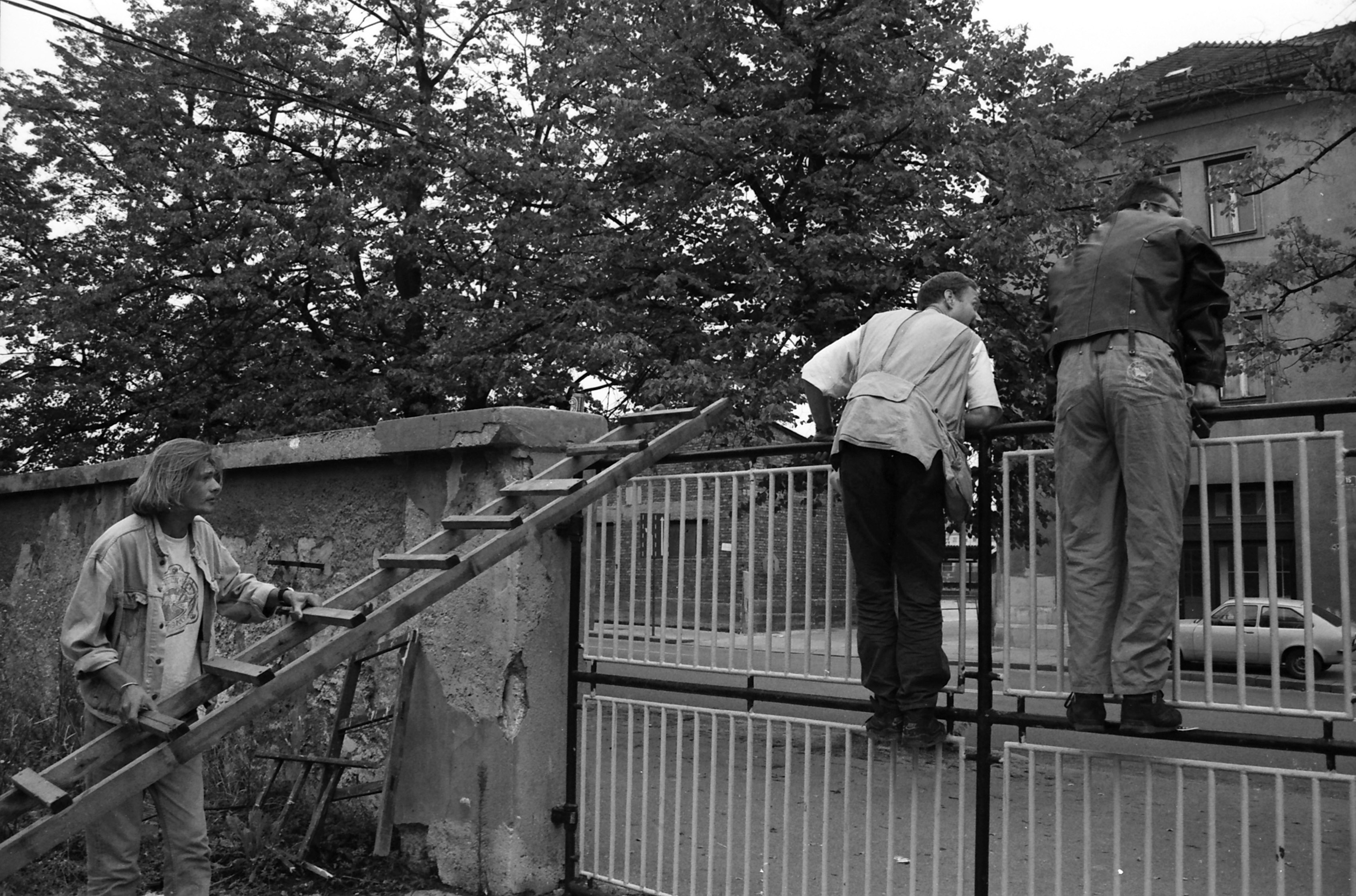 Zasedba Metelkove septembra 1993. (Foto: BOBO)