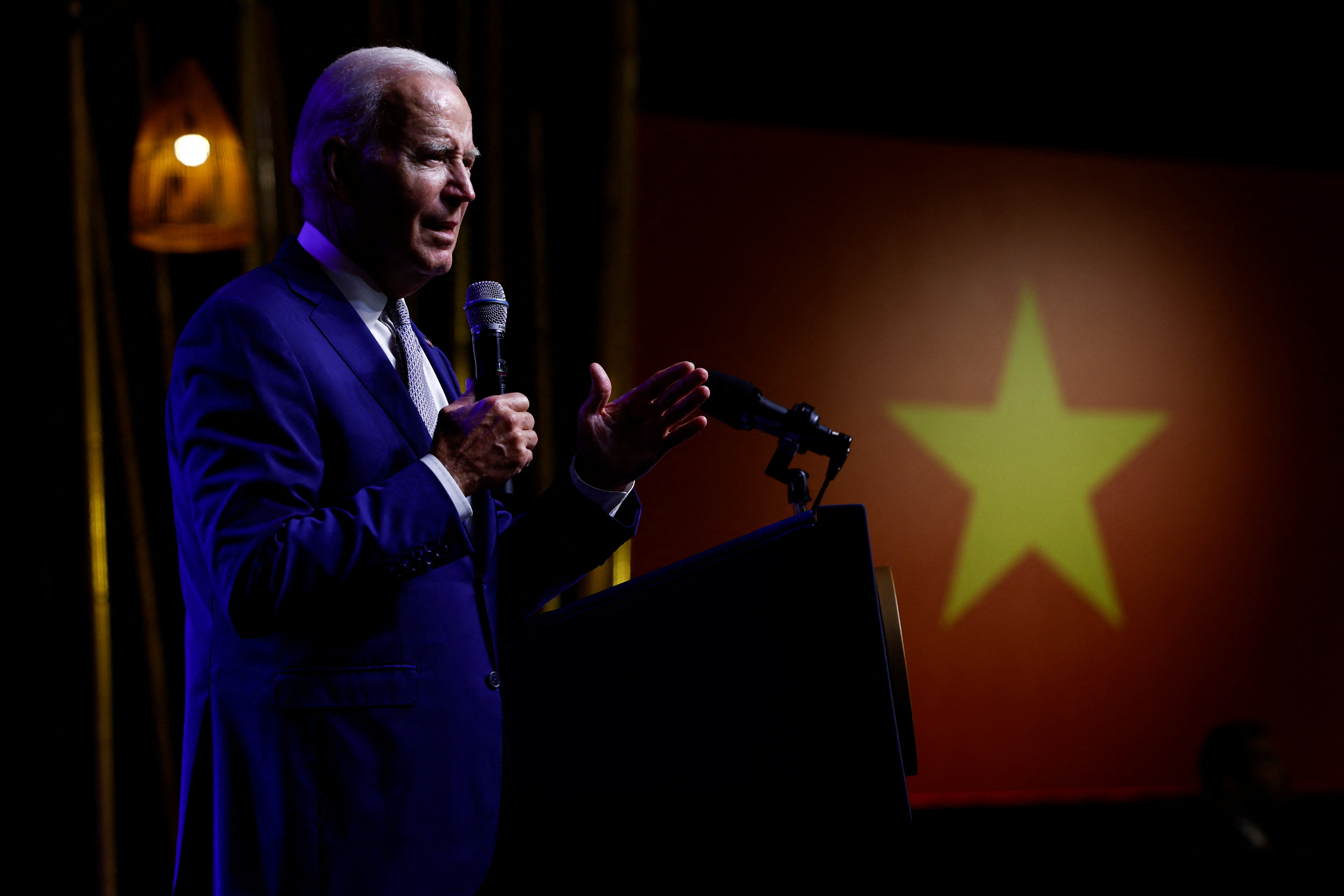 Joe Biden, Vietnam