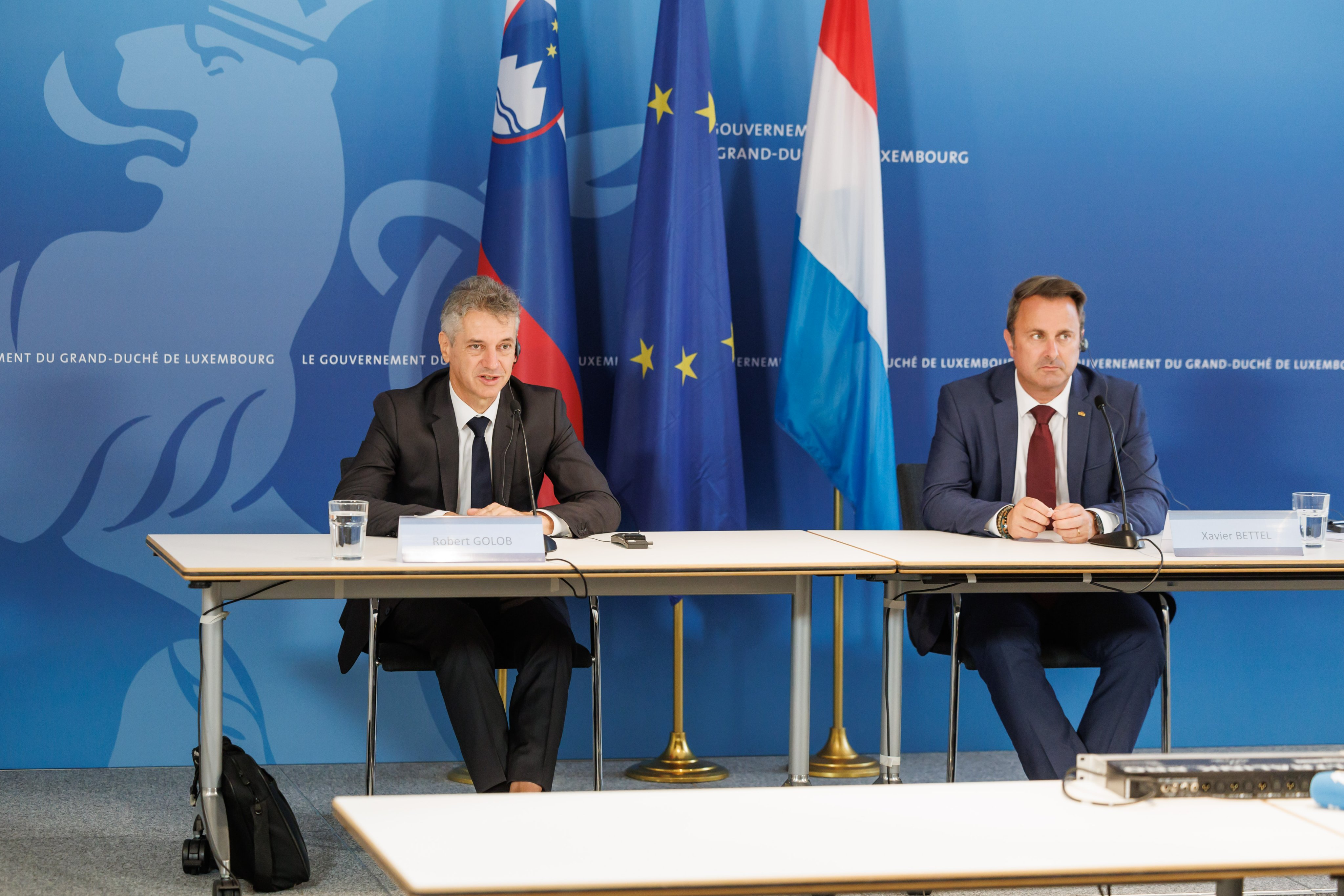 Robert Golob in Xavier Bettel. Foto: VLADA RS