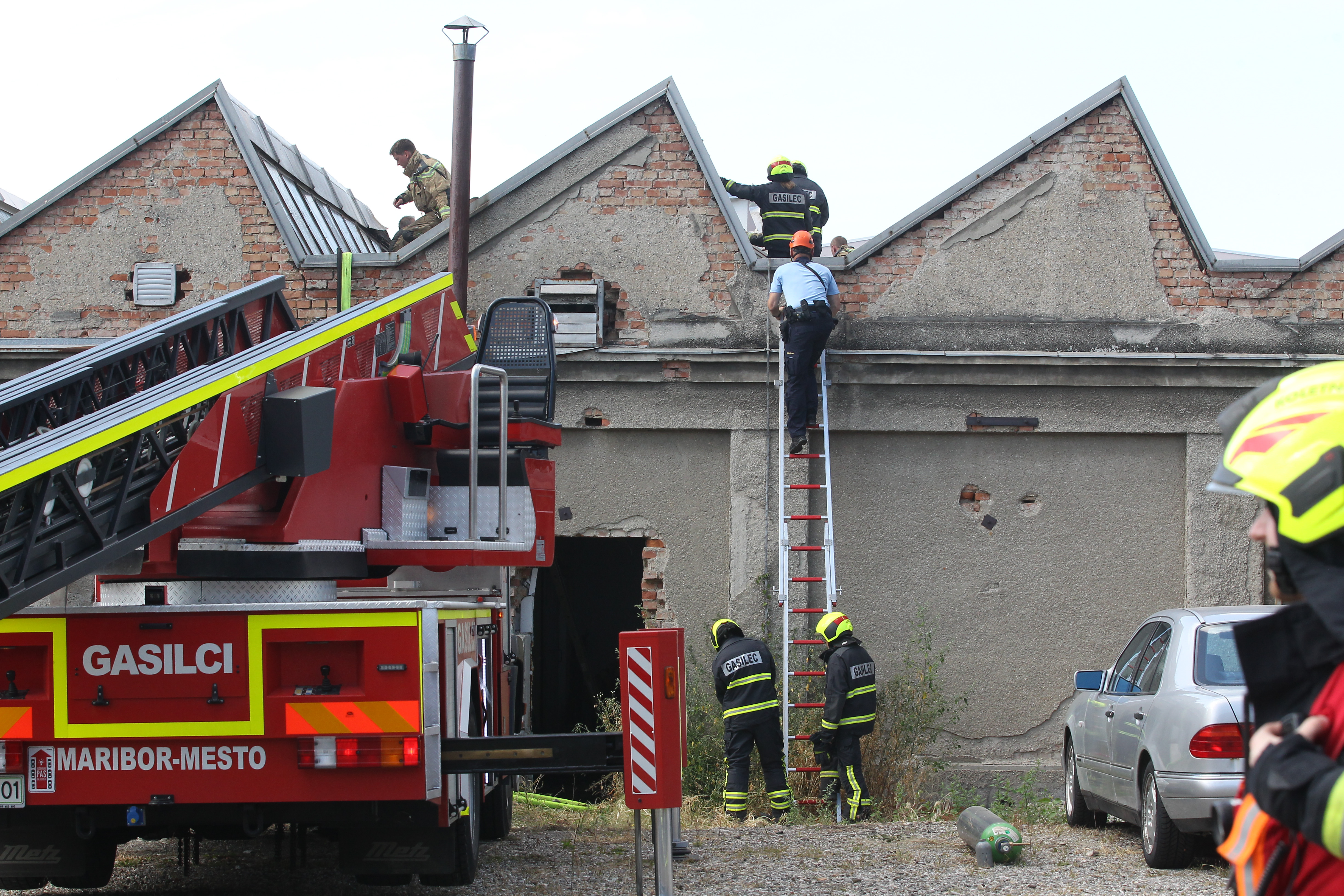požar, maribor, gasilci