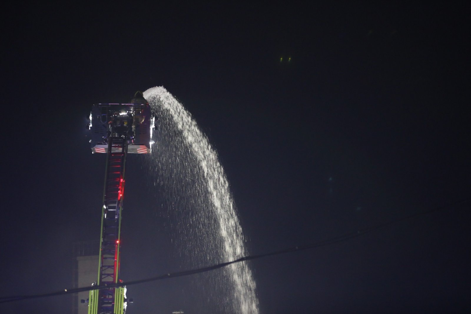 Požar v mariborski Surovini. (Foto: Pigac.si)