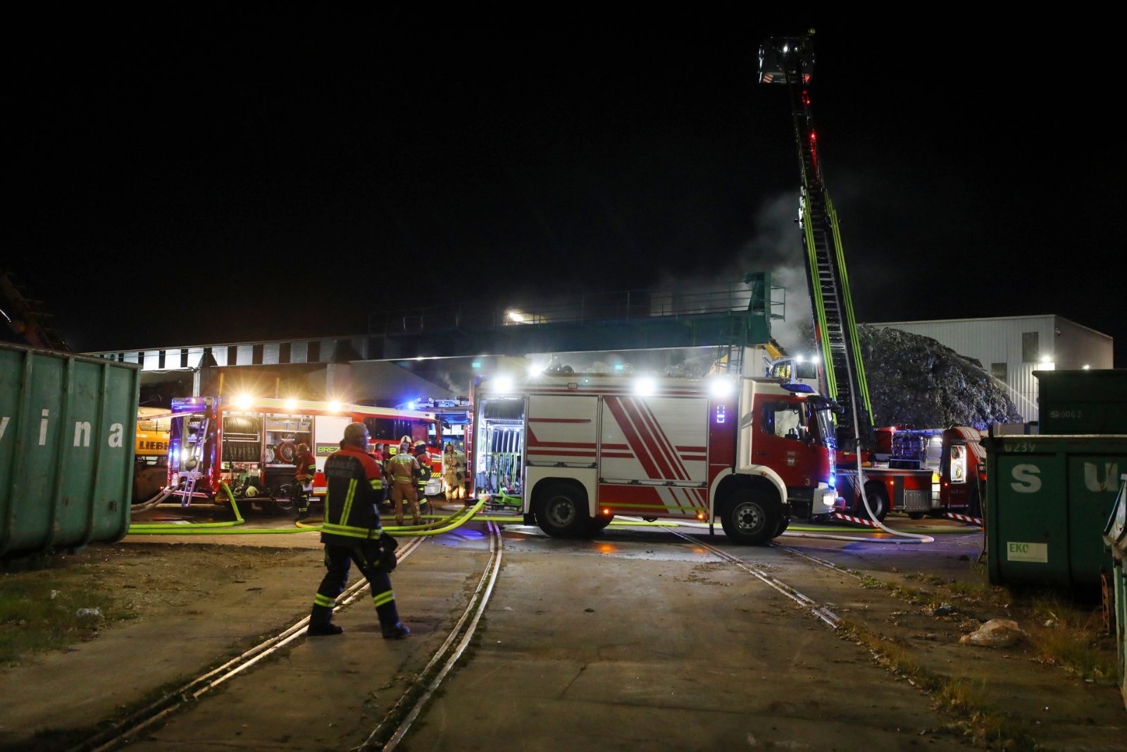 Požar v mariborski Surovini.