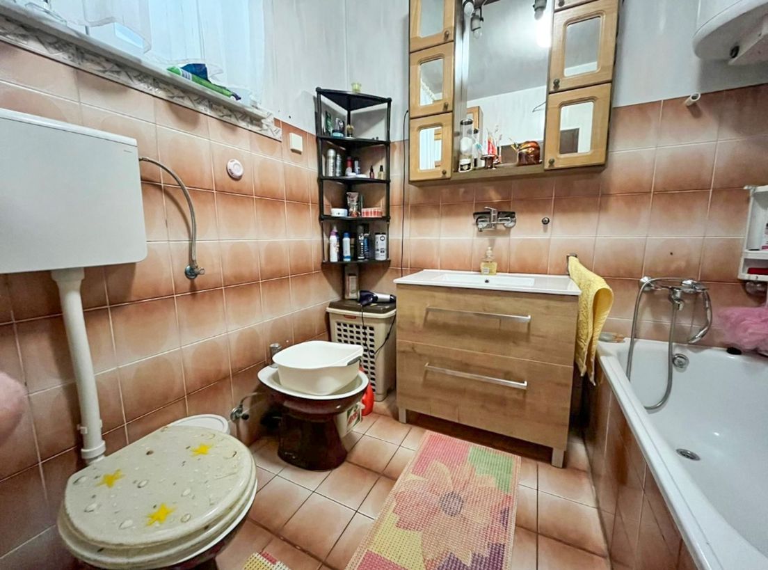 Prenovljena  kopalnica