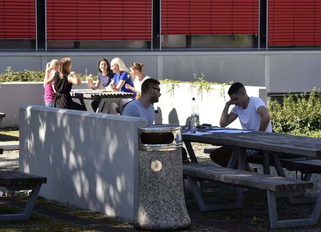 fakulteta, študenti