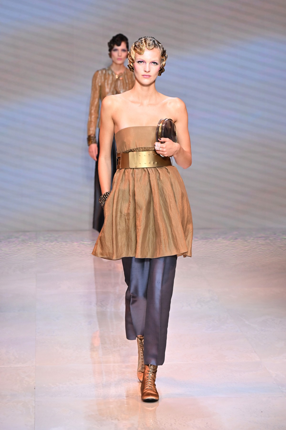 Milan FasGiorgio Armani, moda, milanski sejem mode, pomlad-poletje 2024,hion Week - Women S/S 2024Giorgio Armani Fashion Show - RunwayMilan, Italy