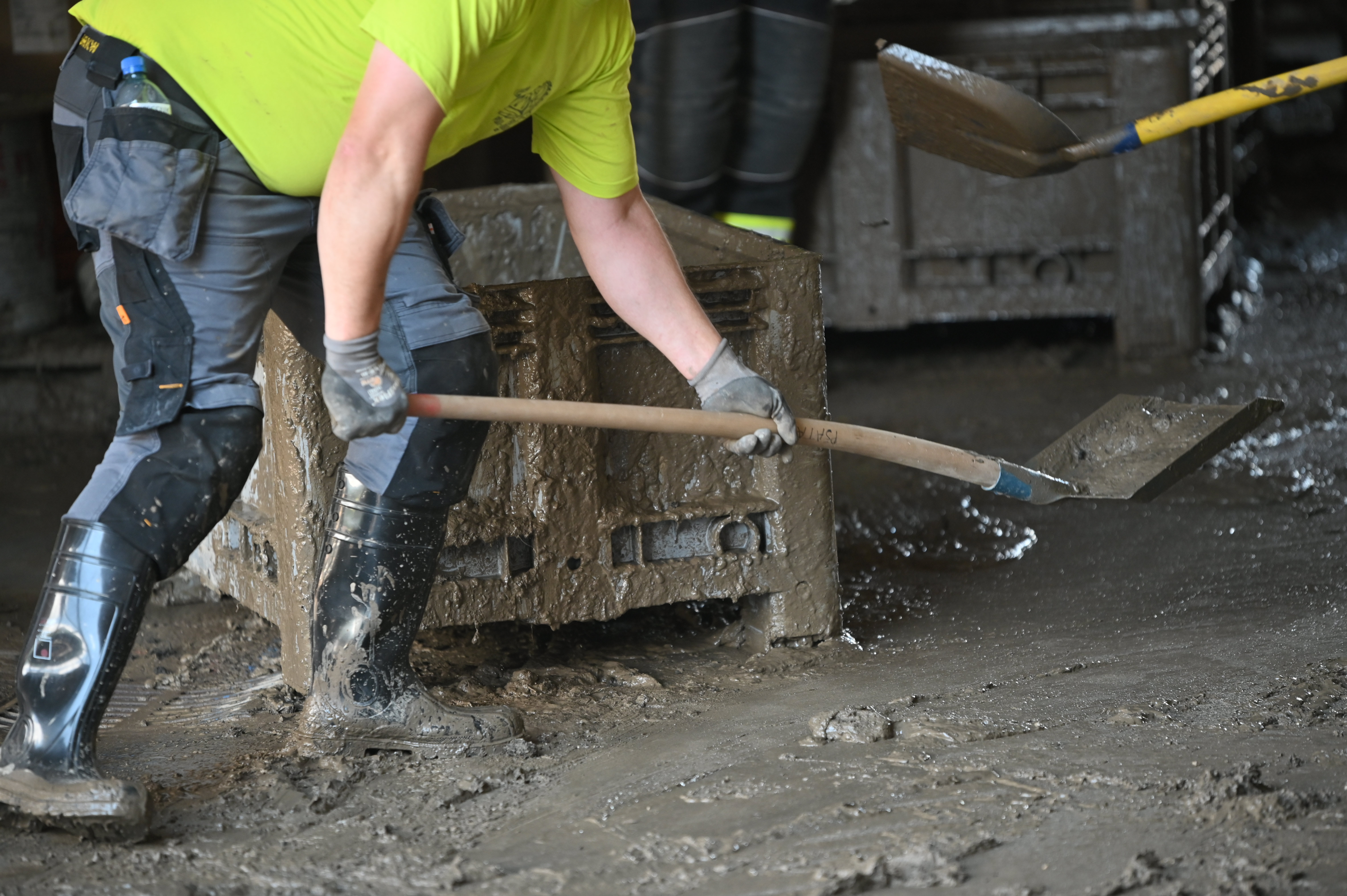 Sanacija po poplavah Podjetje Cablex