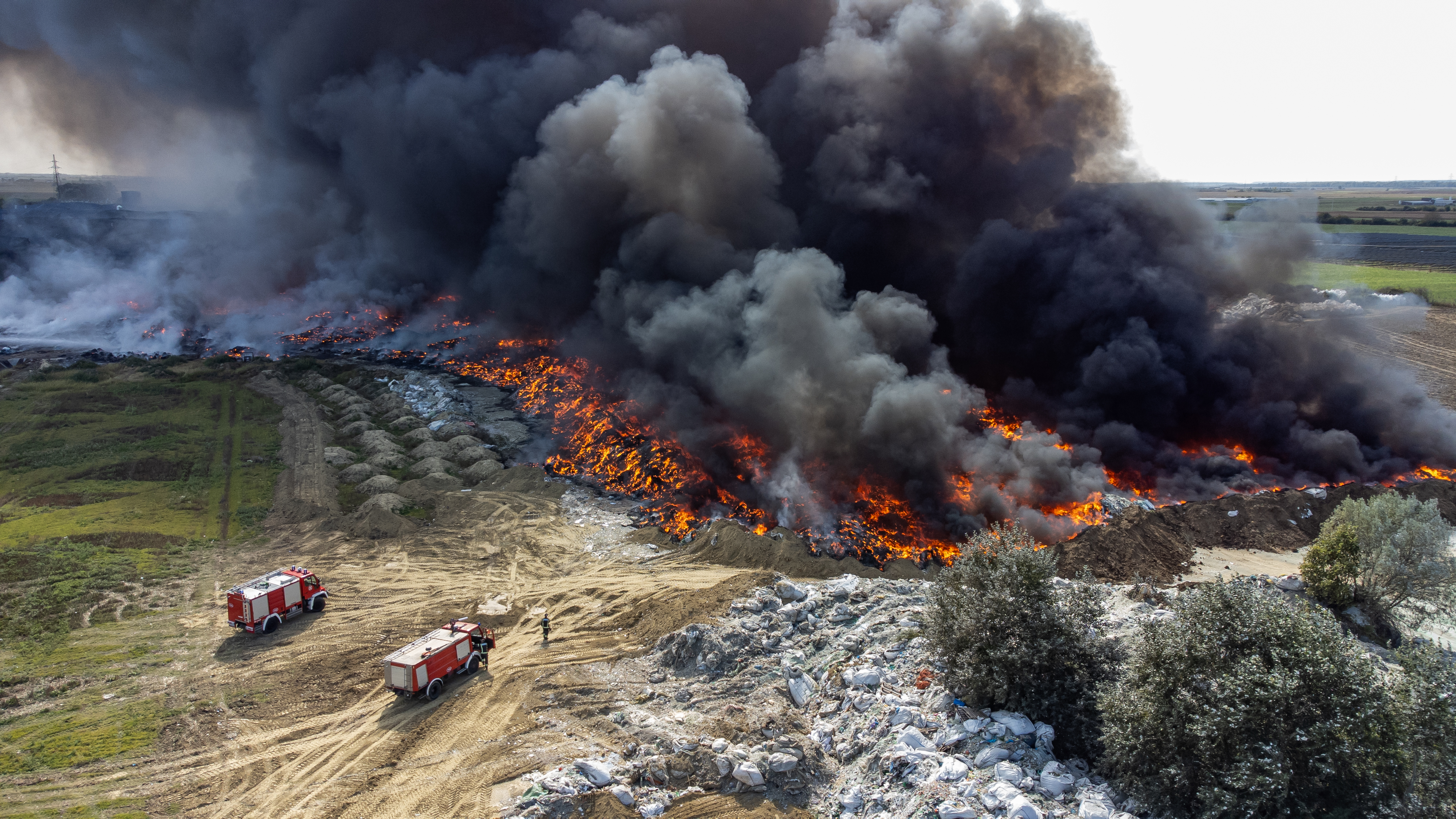Požar, Osijek, Hrvaška, tovarna plastike, Drava International