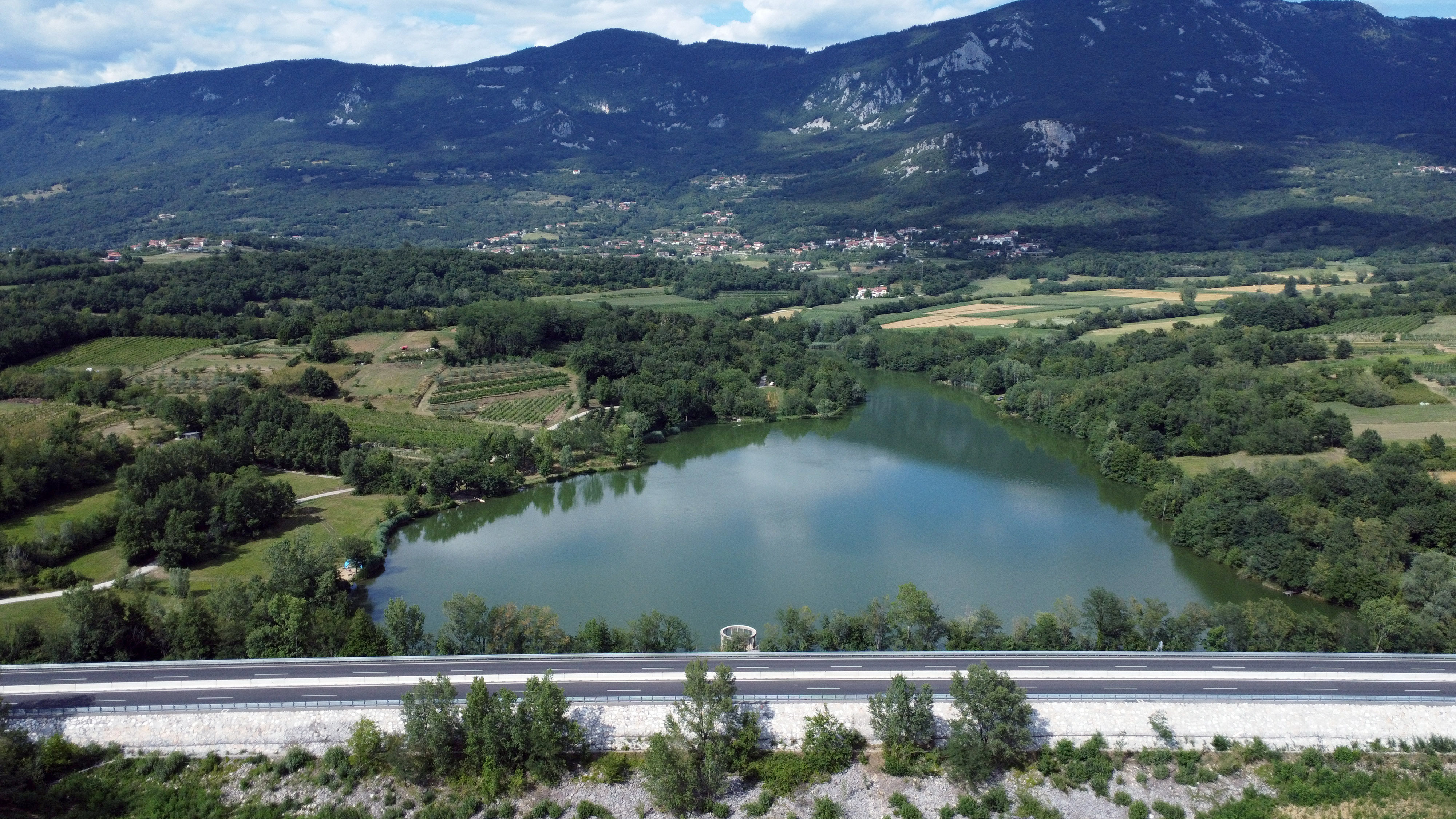 zadrževalnik Vogršček