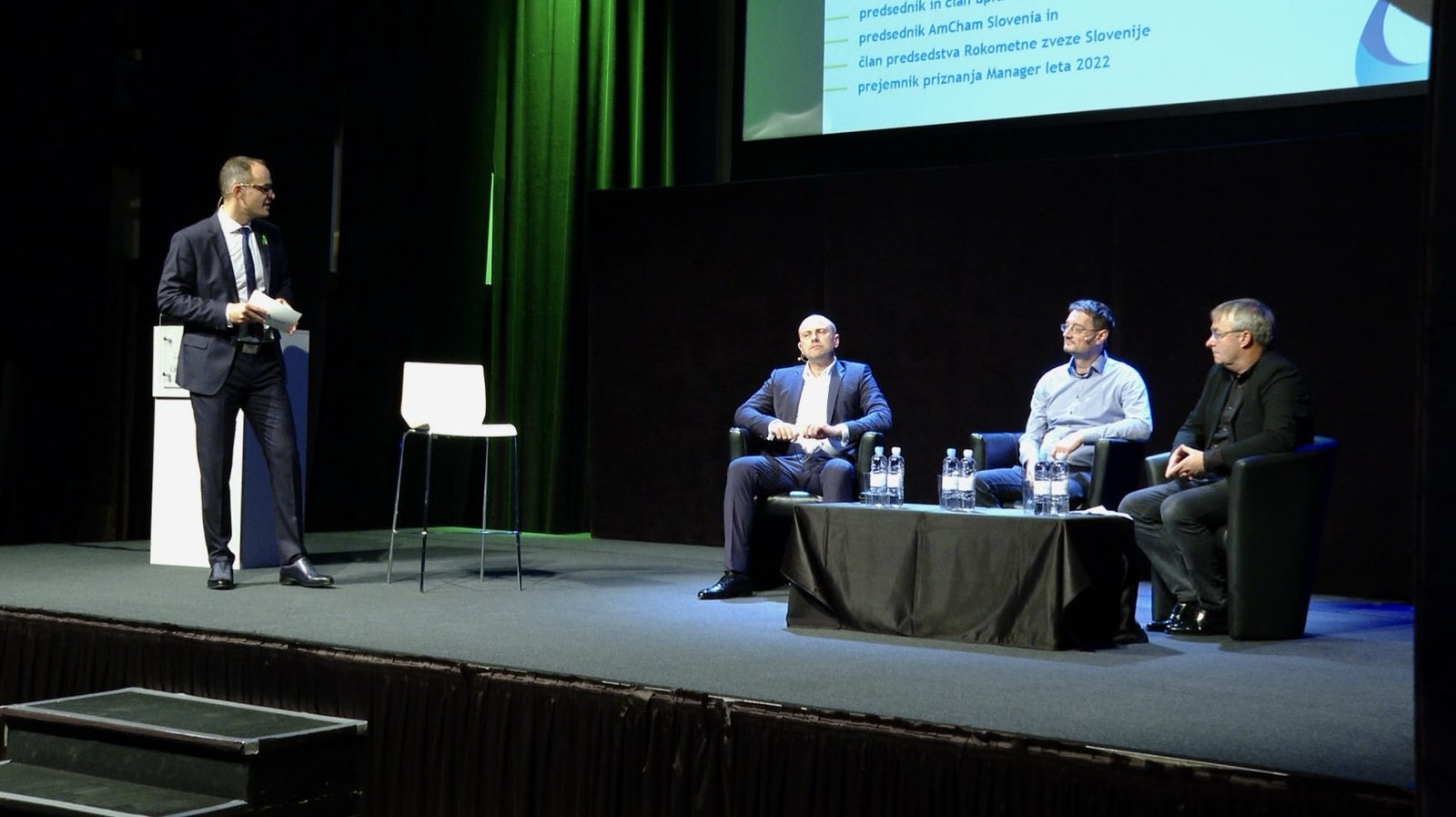 Platforma sodelovanja, okrogla miza