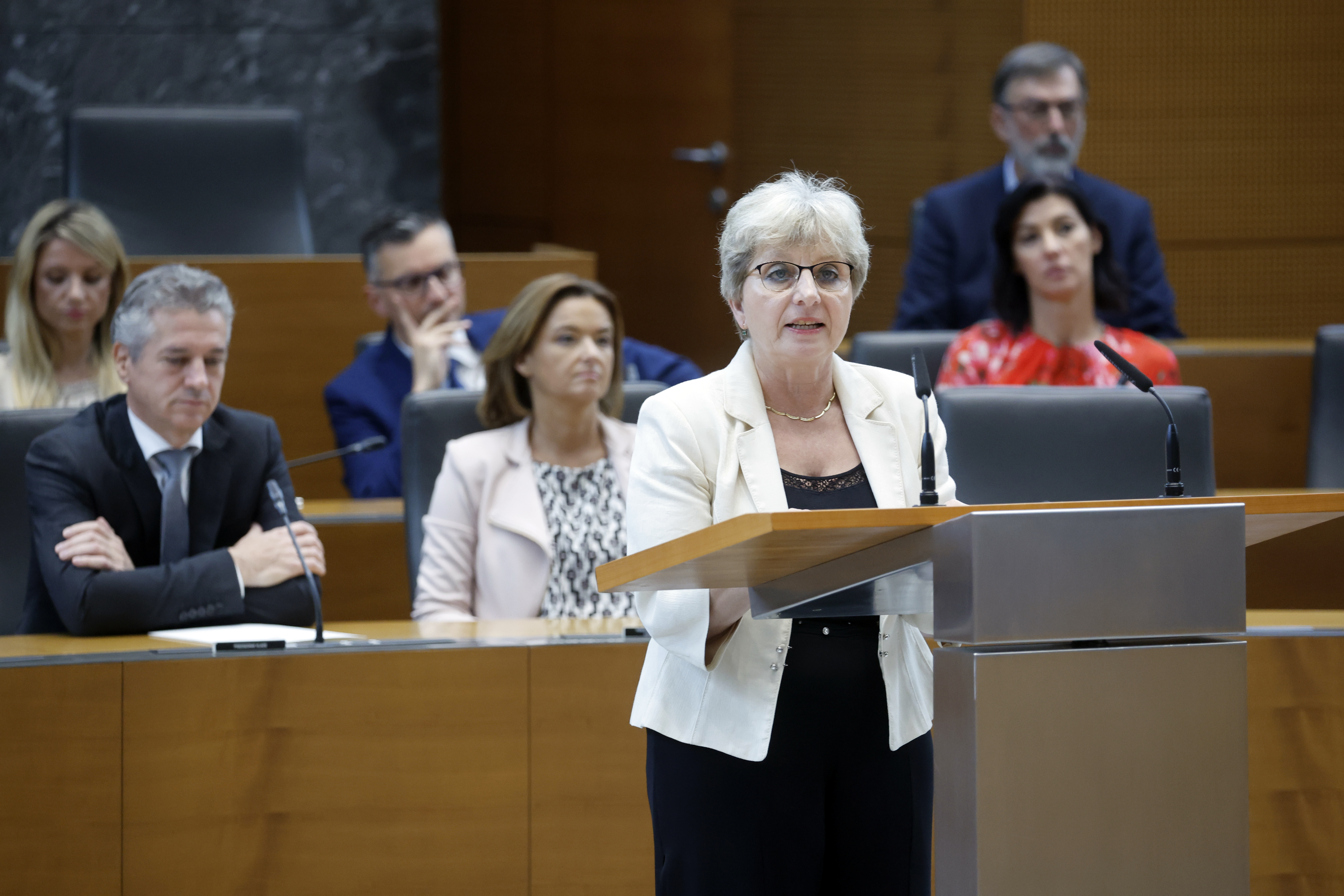 Robert Golob, Irena Šinko,