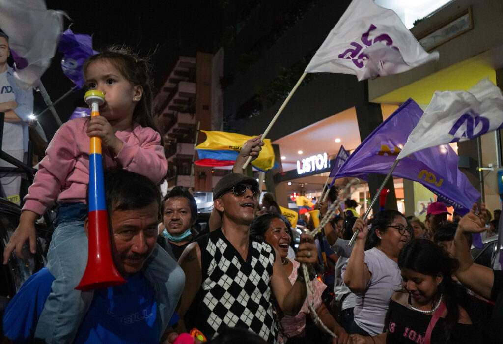 1697452079-2023-10-16T035732Z_1540992814_RC2CT3AZFKHO_RTRMADP_3_ECUADOR-ELECTION-1024x700.jpg