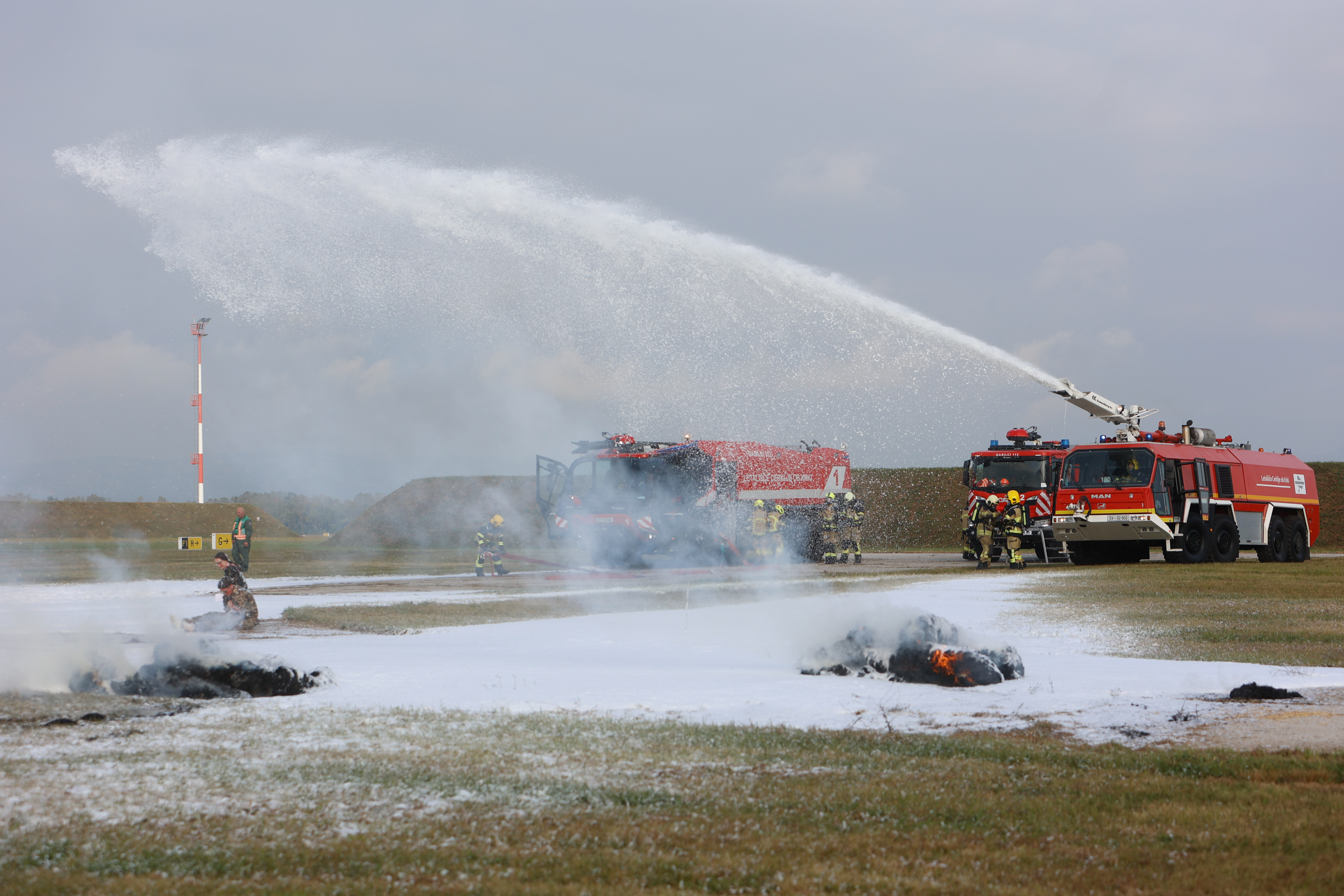 gasilsko-reševalna vaja, gasilci, reševalci
