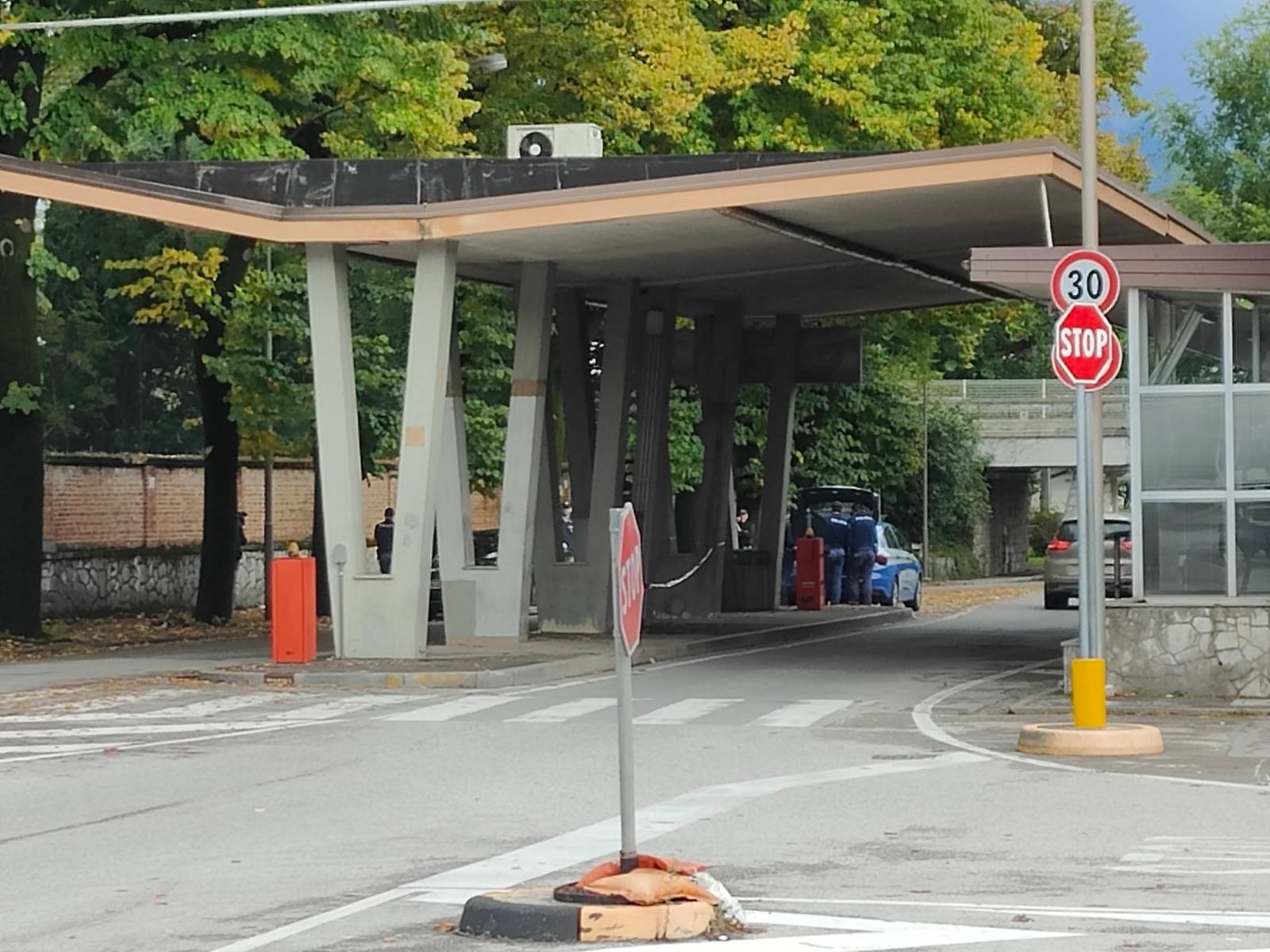 Mejni prehod Rožna dolina (Nova Gorica-Gorica)