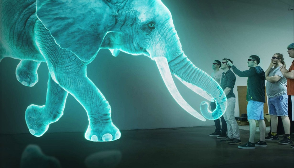 Foto Zajem zaslona FACEBOOK Hologram