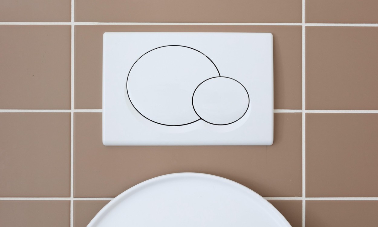 splakovalnik, stranišče