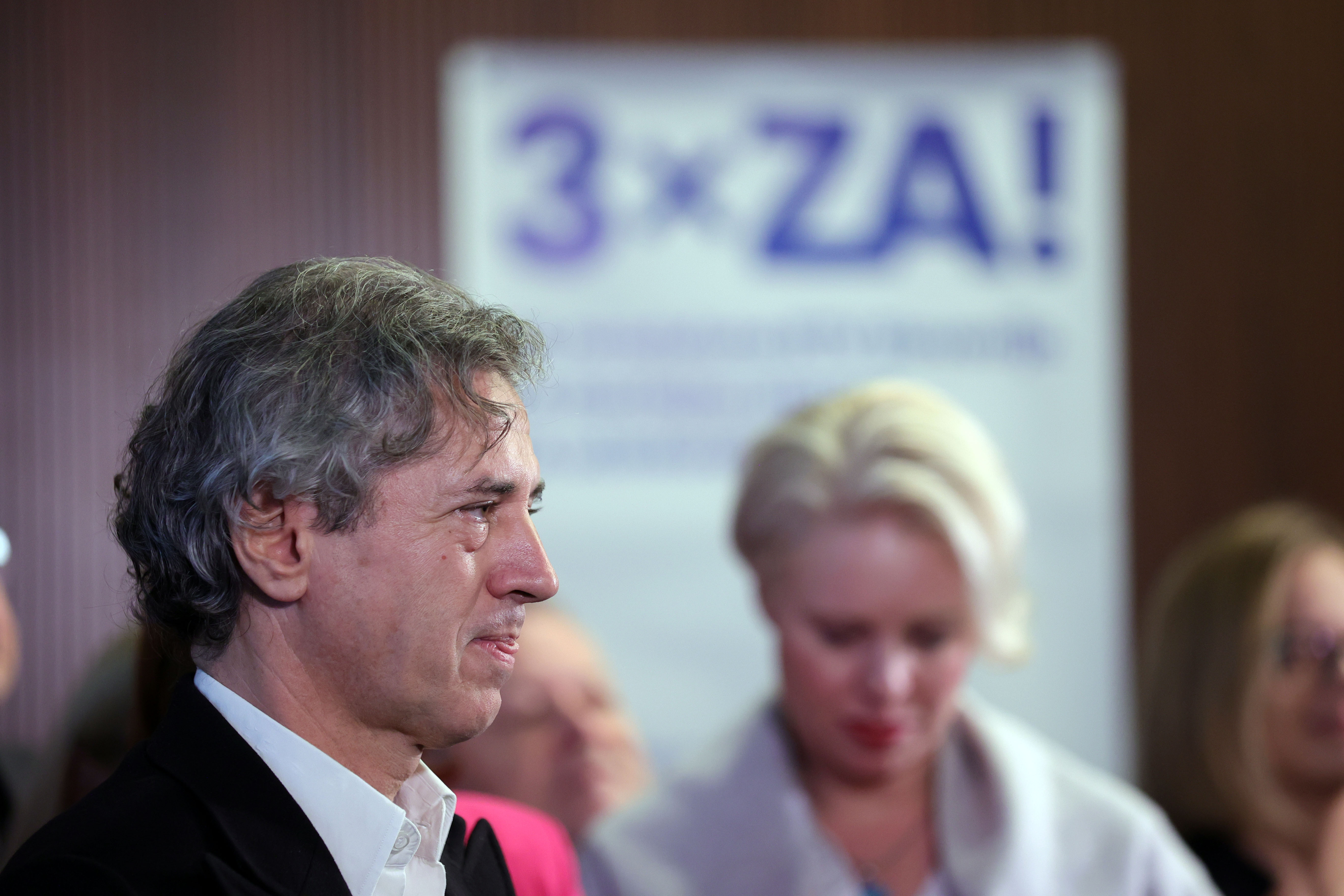 Urška Klakočar Zupančič, Robert Golob