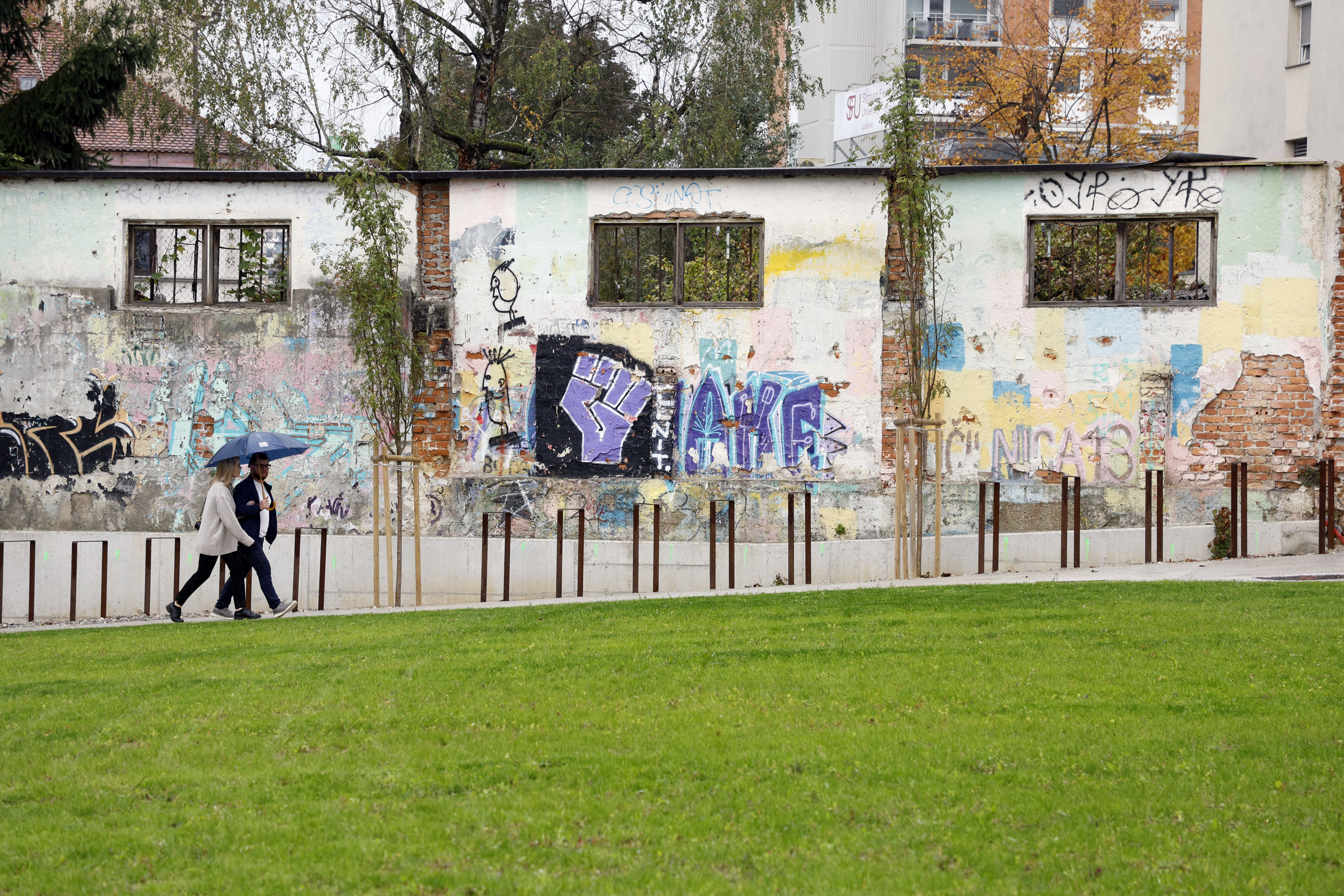 Odkritje obeležja izbrisanim.  (Foto: Borut Živulović/BOBO)