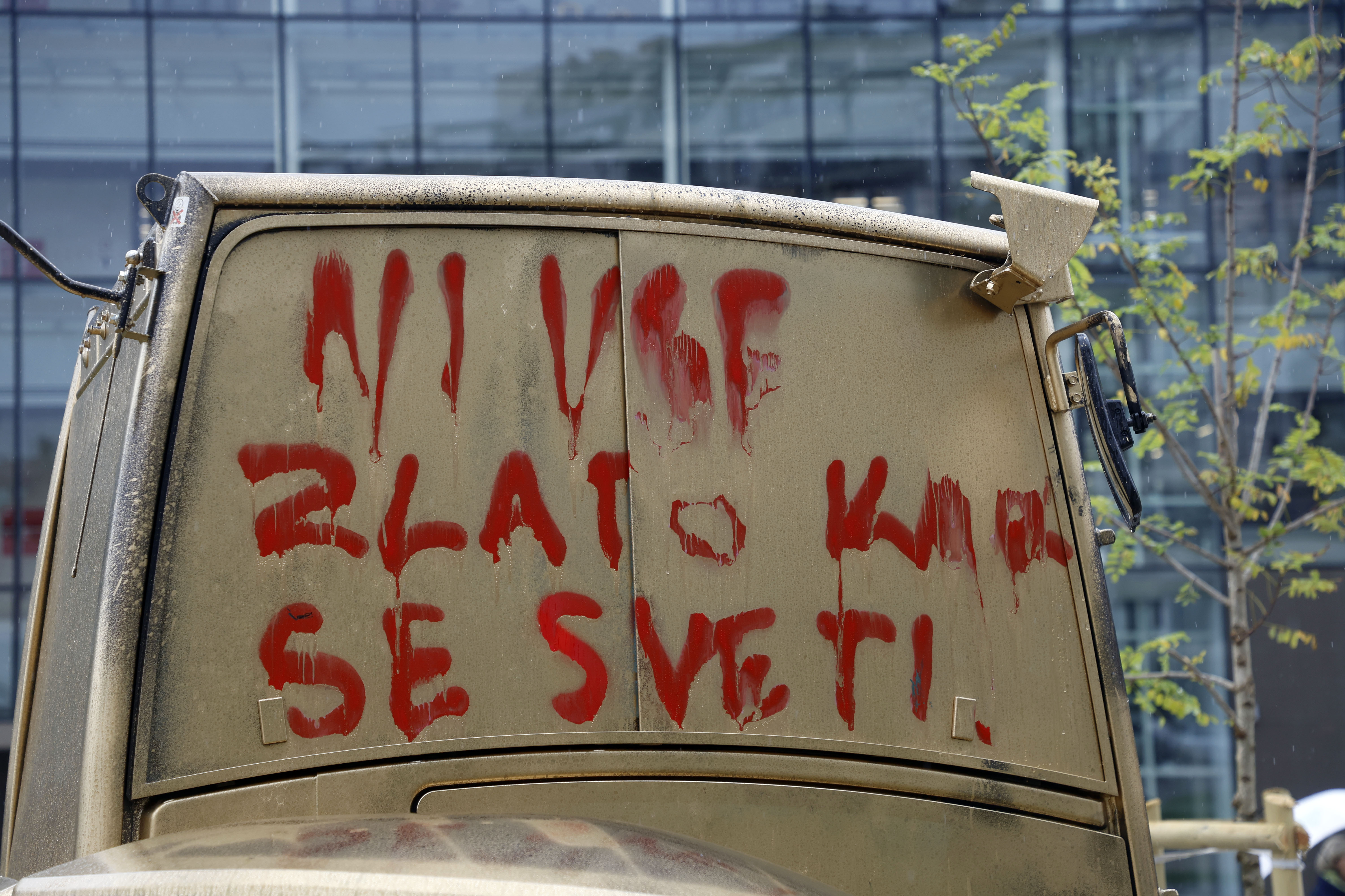 Odkritje obeležja izbrisanim.  (Foto: Borut Živulović/BOBO)