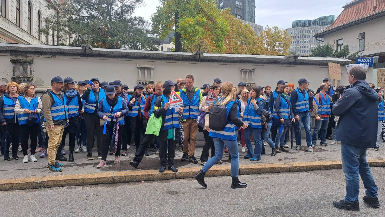 Protestni shod Sviza. (Foto: N1)