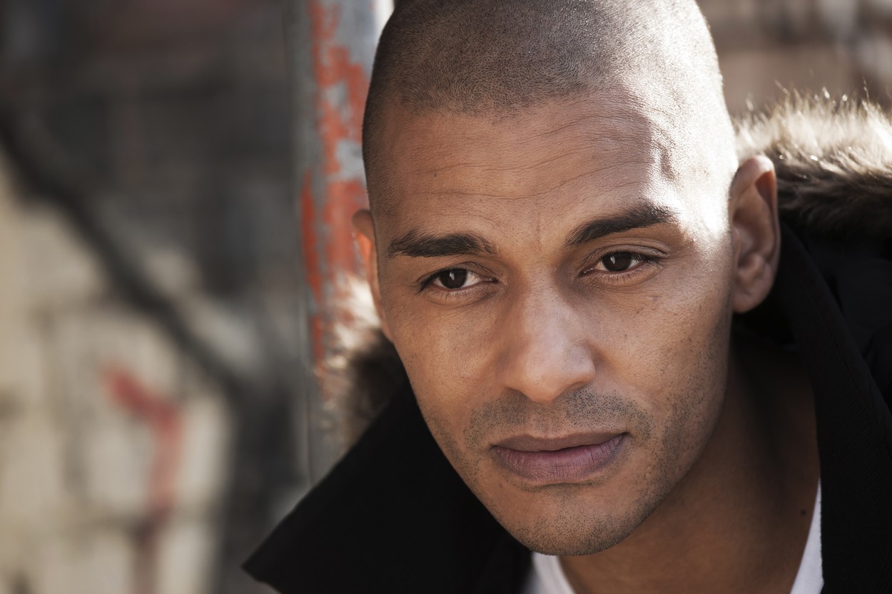 temnopolti človek, rasizem