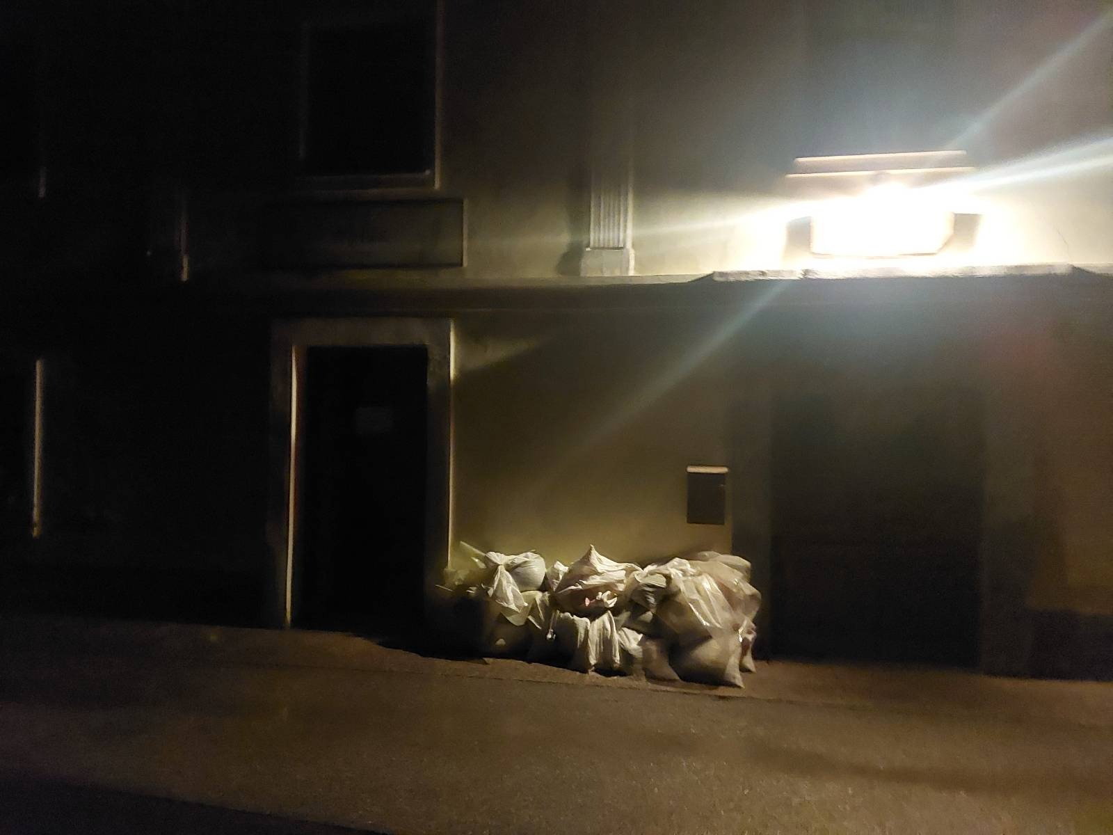 Poplavne vreče v Braslovčah (Foto: N1)