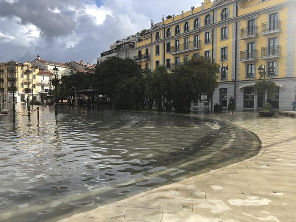 gradež italija poplave