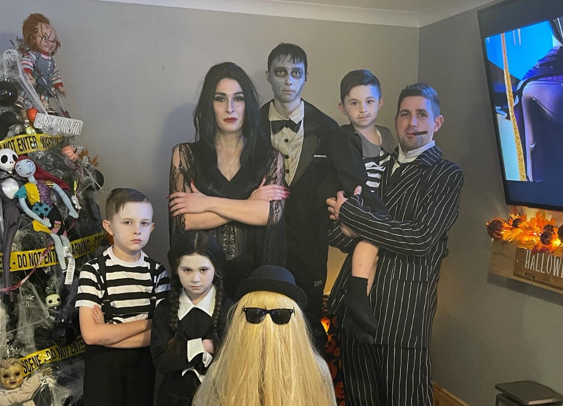 družina Addamsovih, Addamsovi, družina Adams, Halloween, Noč čarovnic, dekoracija, ideja