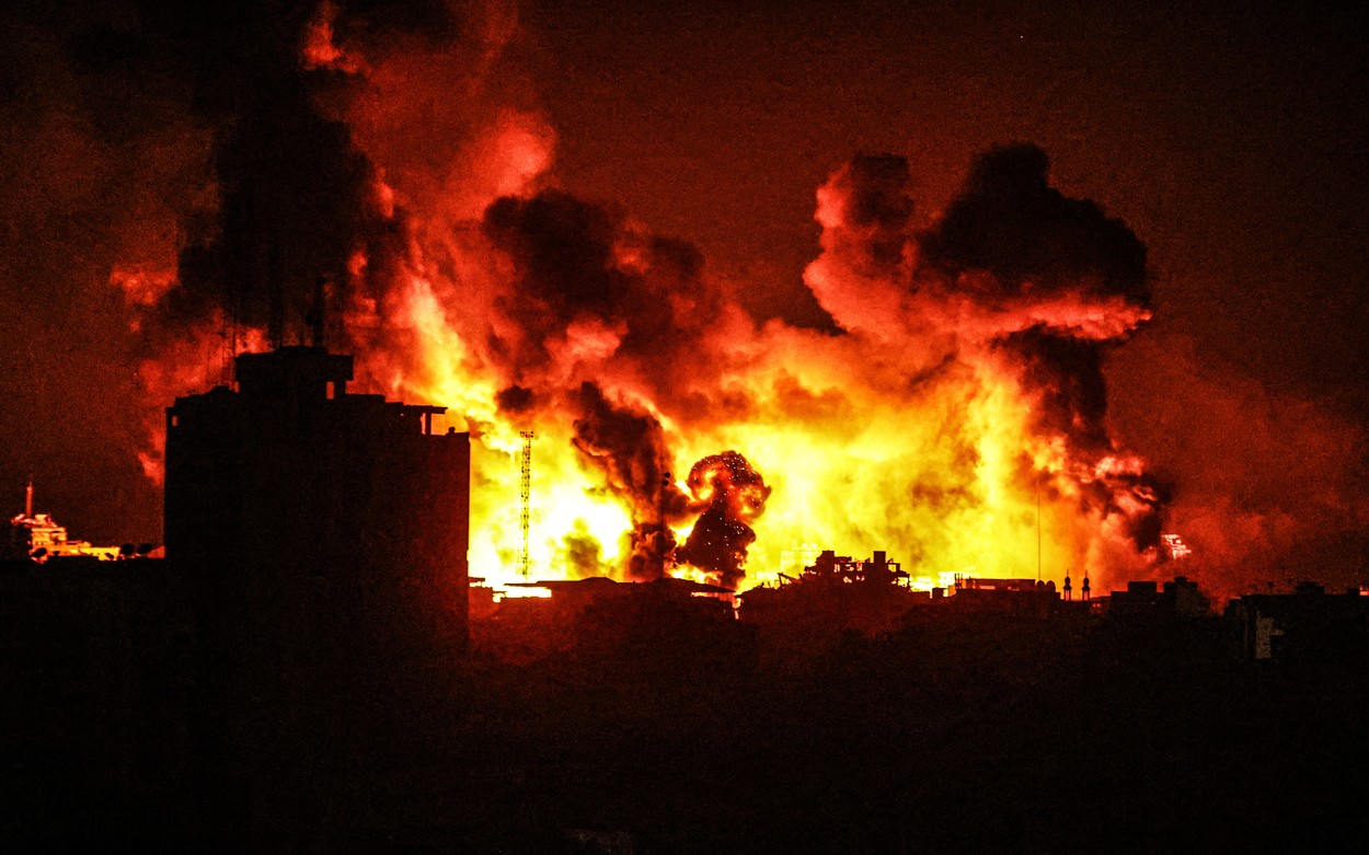 Israeli attacks on Gaza continue