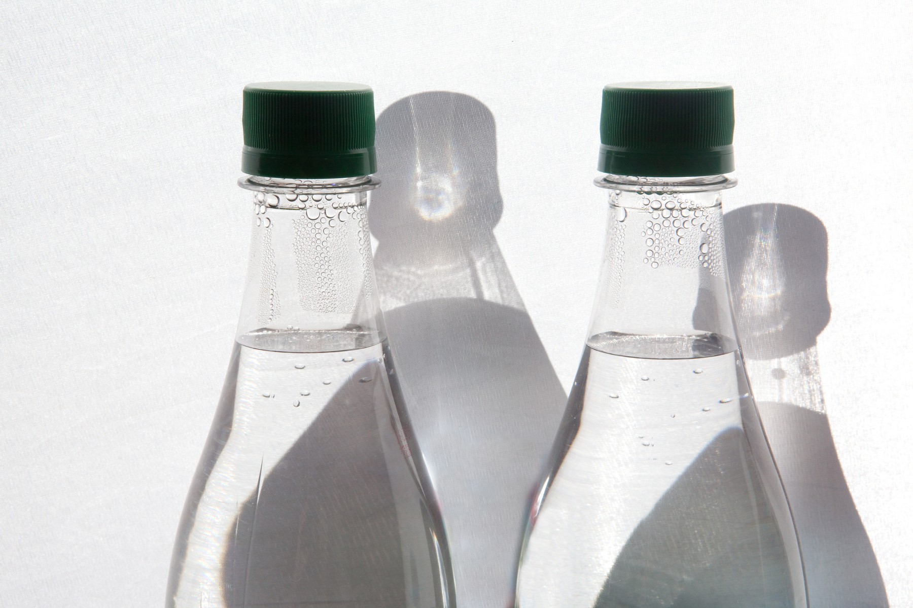 Mineralna voda, plastenka