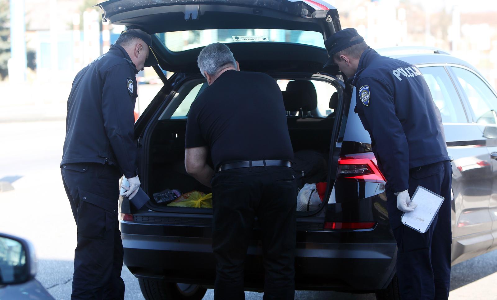 Pregled avtomobila, kontrola, mejni prehod, Hrvaška, BiH