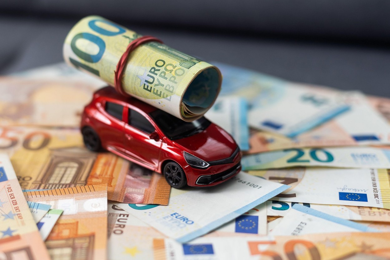 avto, denar