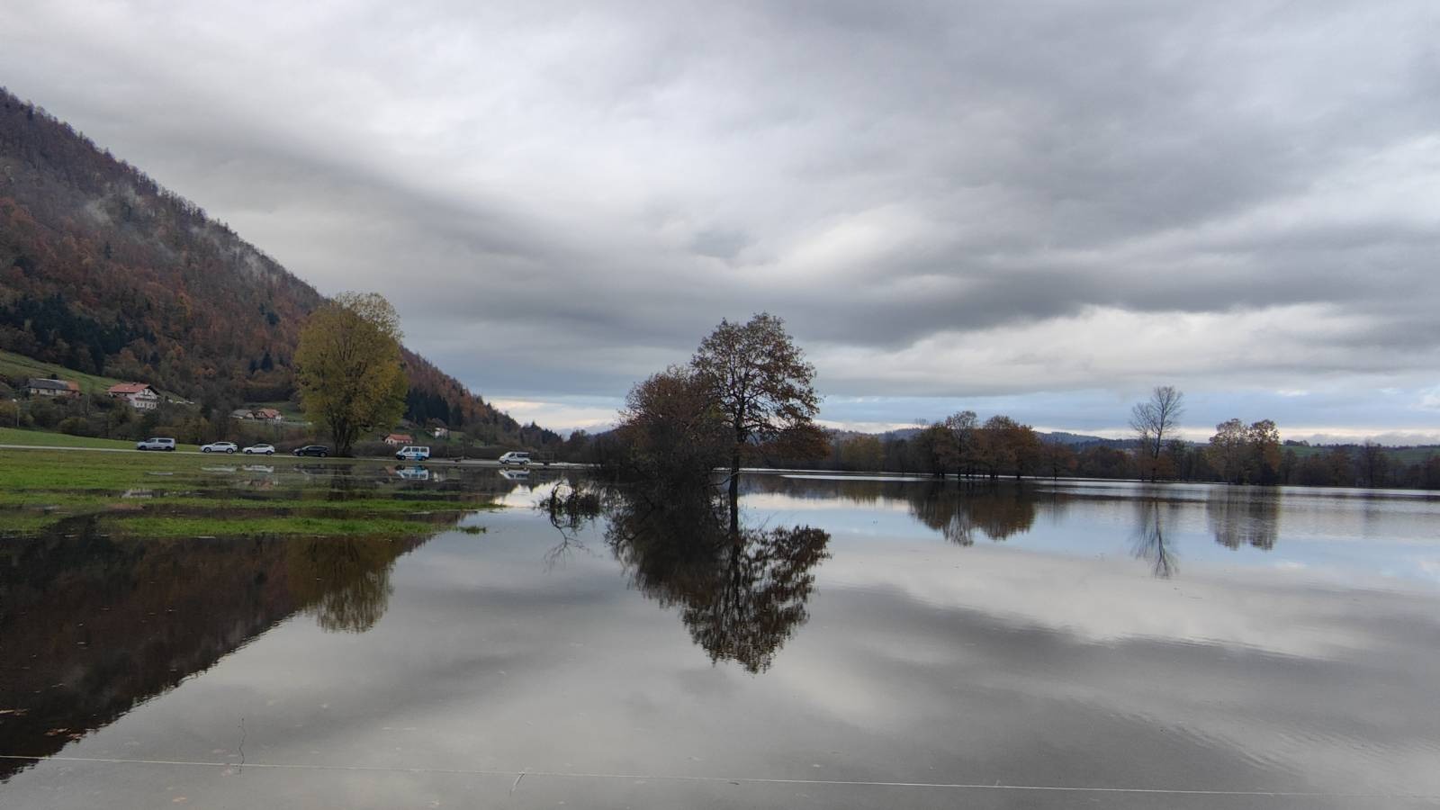 KRAS, JEZERO, POLJE, JEZERO