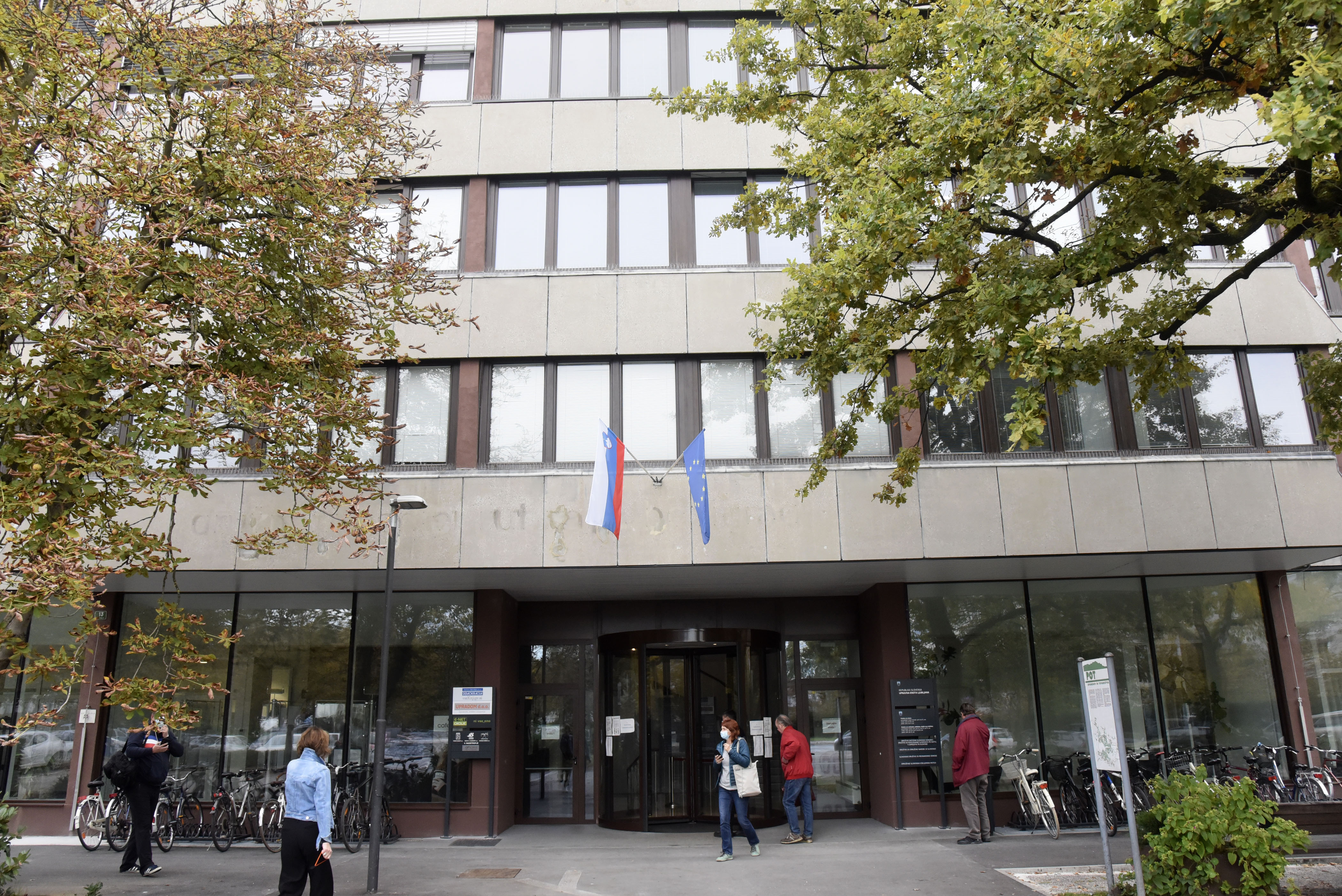 upravna enota ljubljana, linhartova