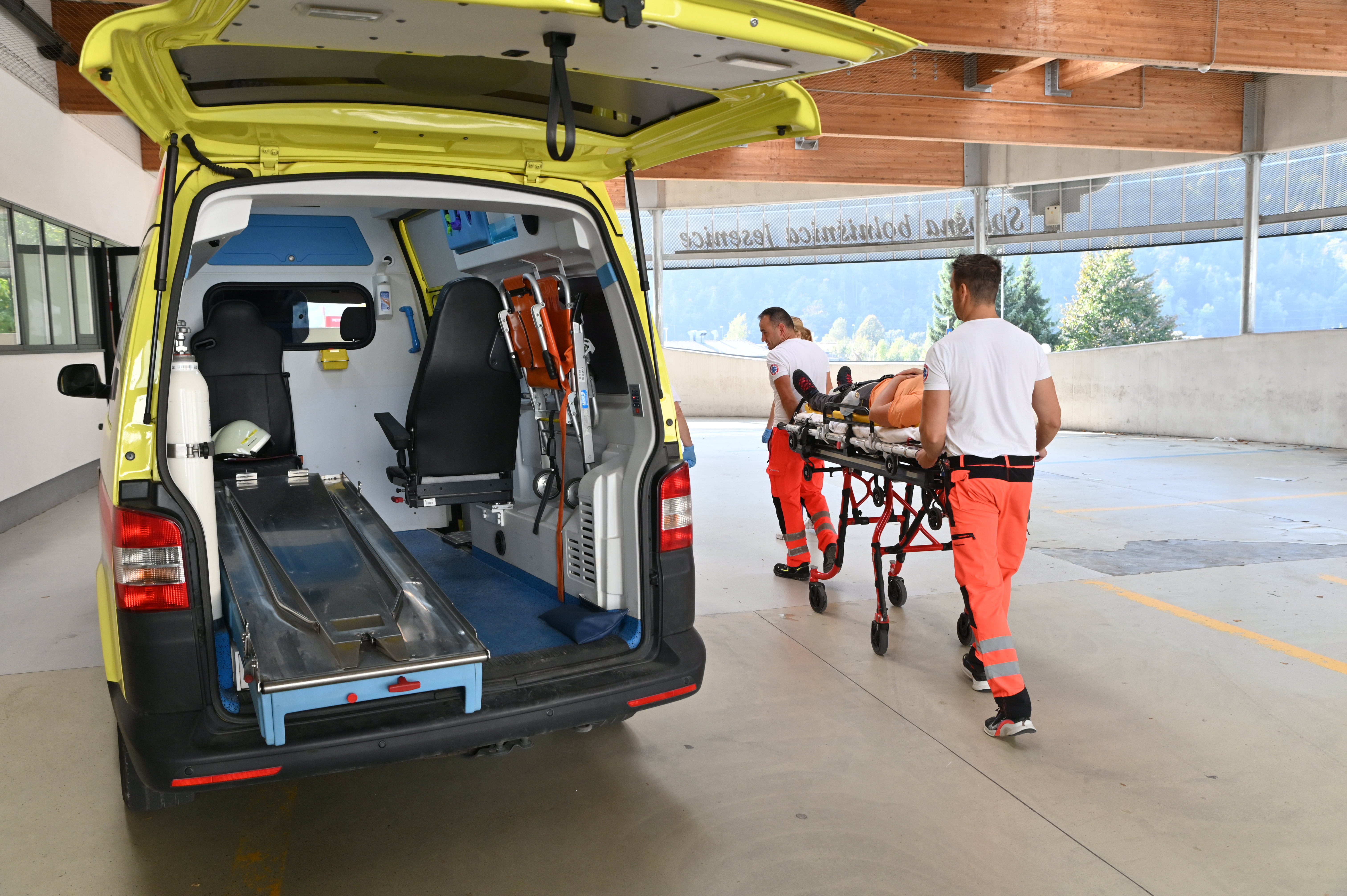 Reševalna vaja v primeru množične nesreče Splošna bolnišnica Jesenice