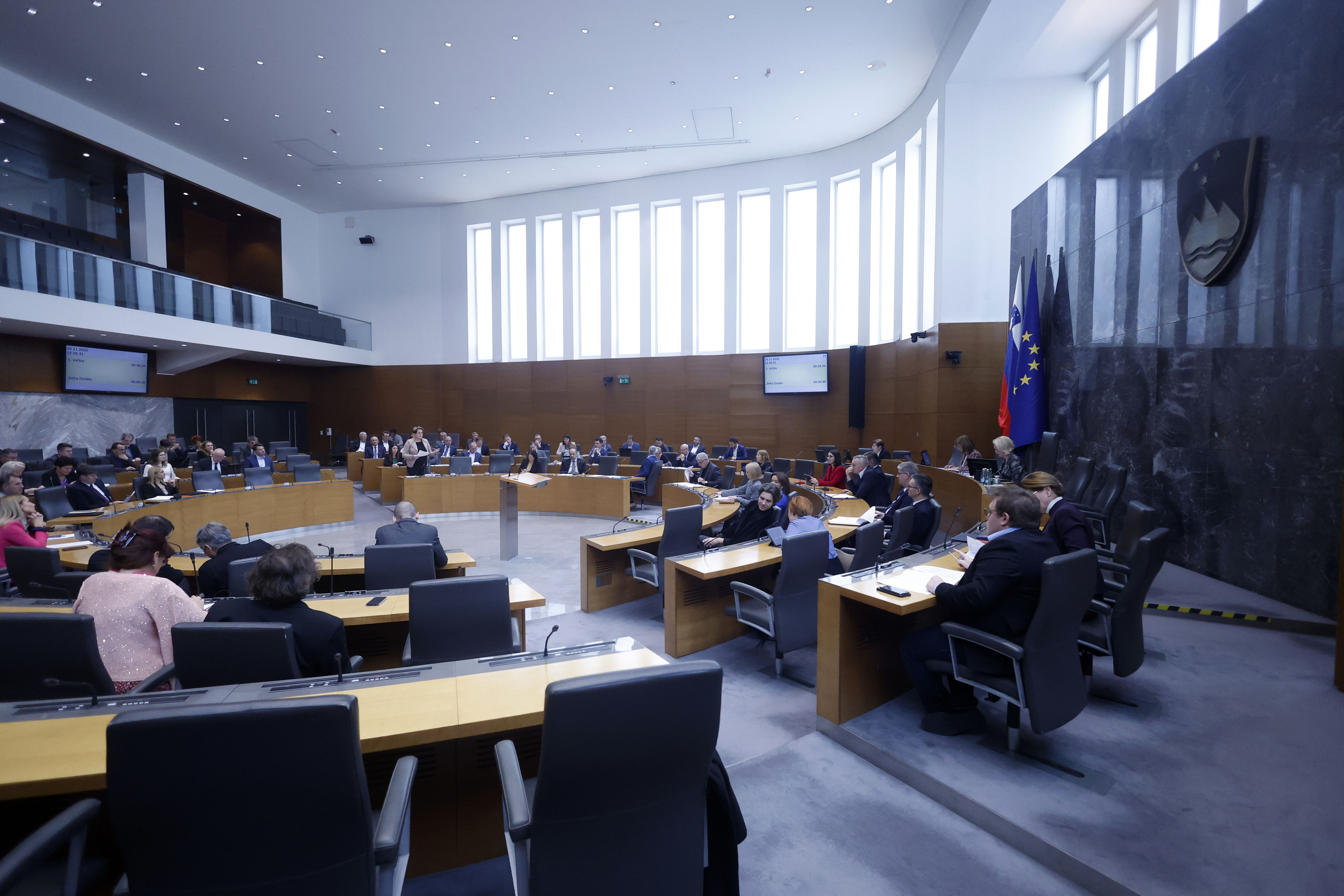 seja,državni zbor,vlada,koalicija,opozicija,poslanci,parlament