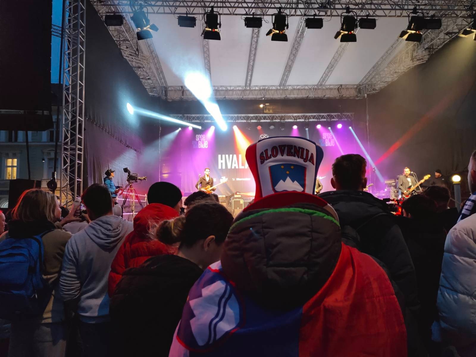 Kongresni trg, pero lovšin, sprejem nogometašev,