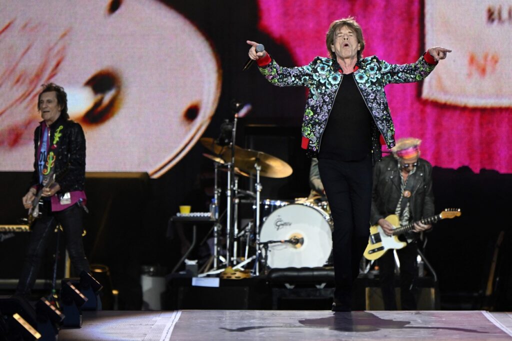 1700647238-rolling-stones-3-1024x682.jpg