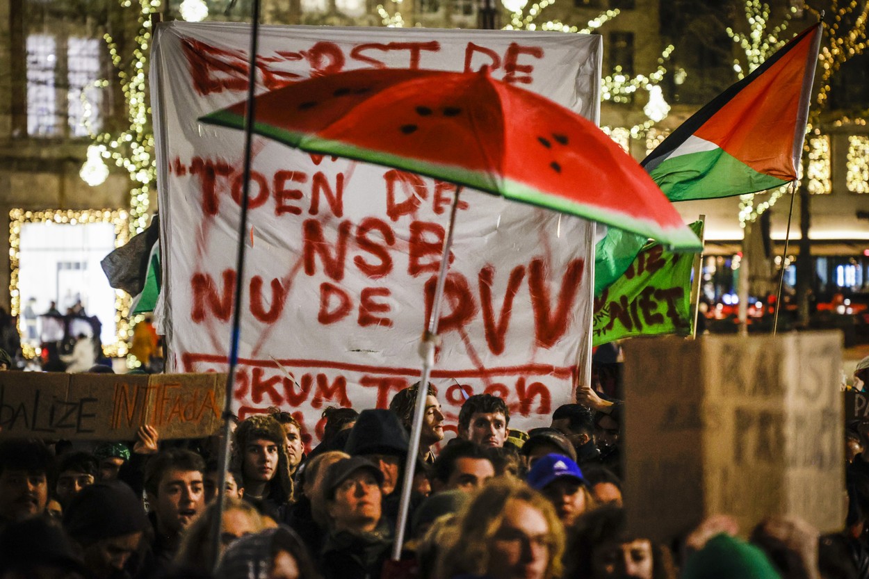 Na Nizozemskem protesti proti zmagi Wildersa (Foto: PROFIMEDIA)