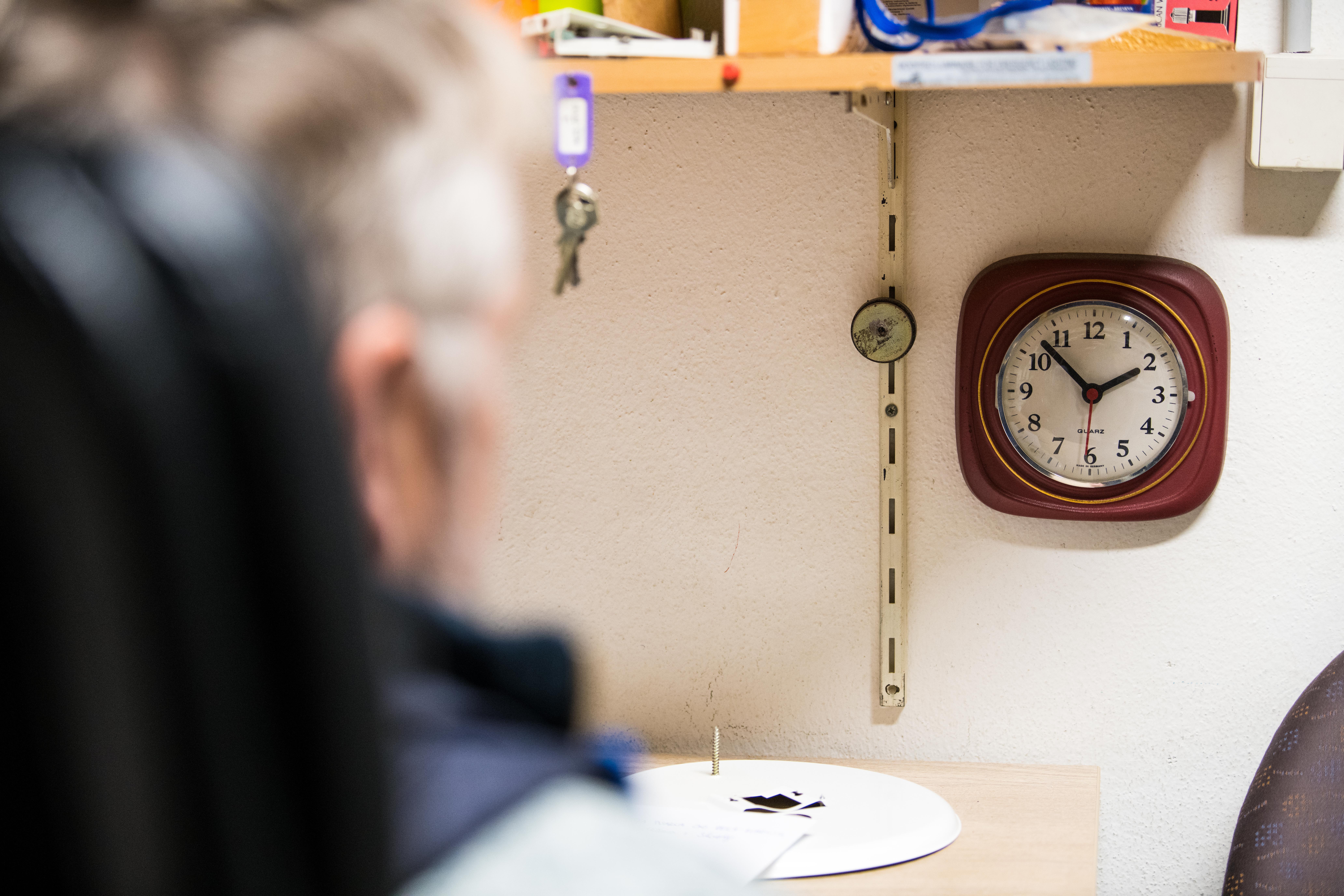 evidentiranje delovnega časa, štempljanje, beleženje delovnega časa