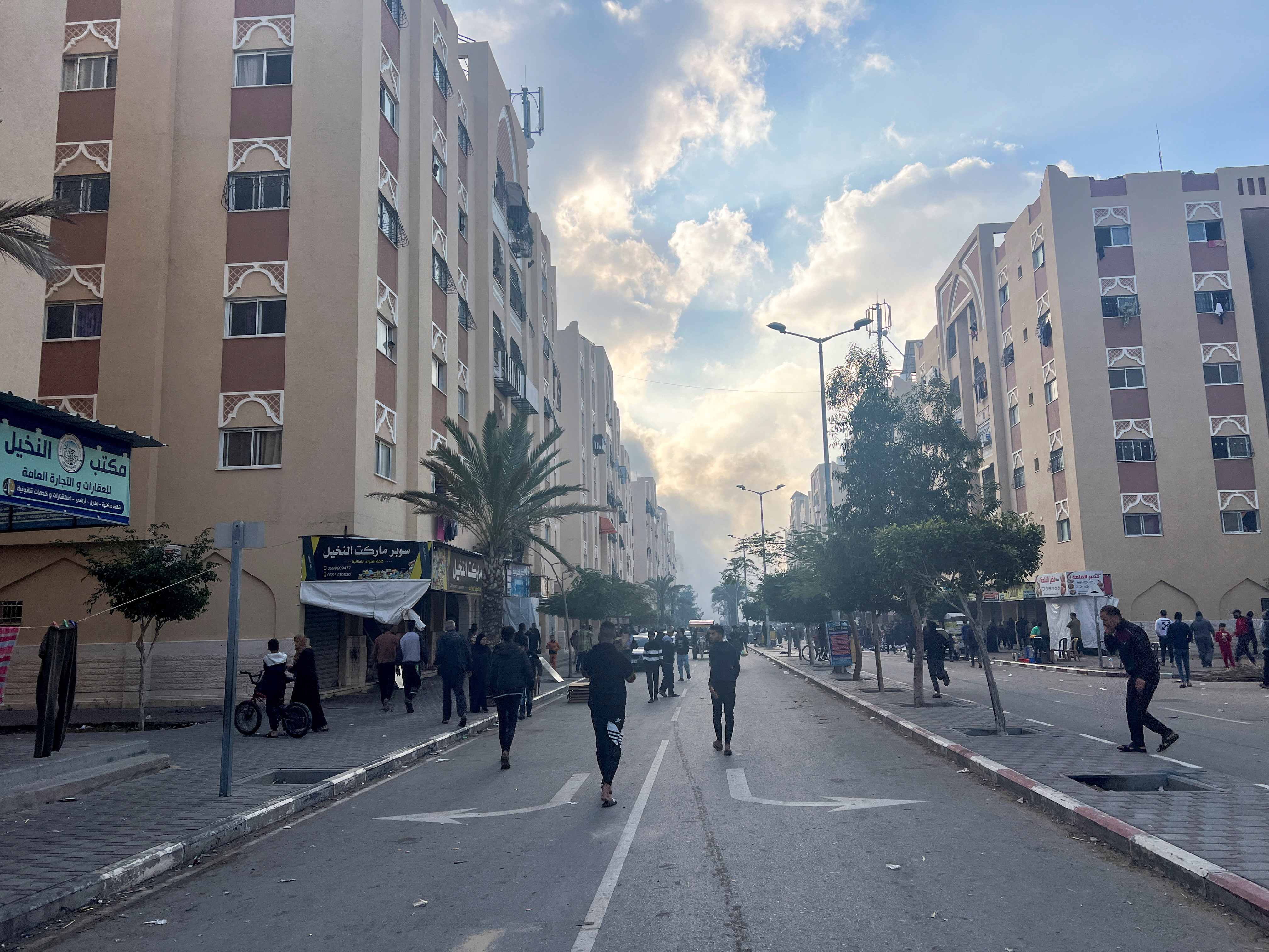 Jutranji zračni napad na Han Junis v Gazi (Foto: REUTERS/Saleh Salem)