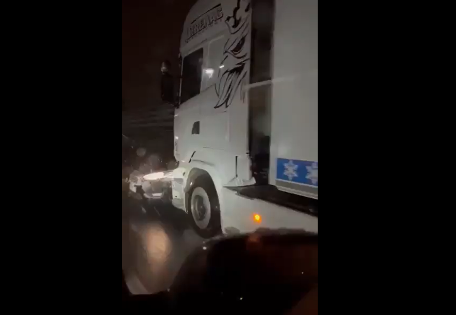 nesreča primorska avtocesta