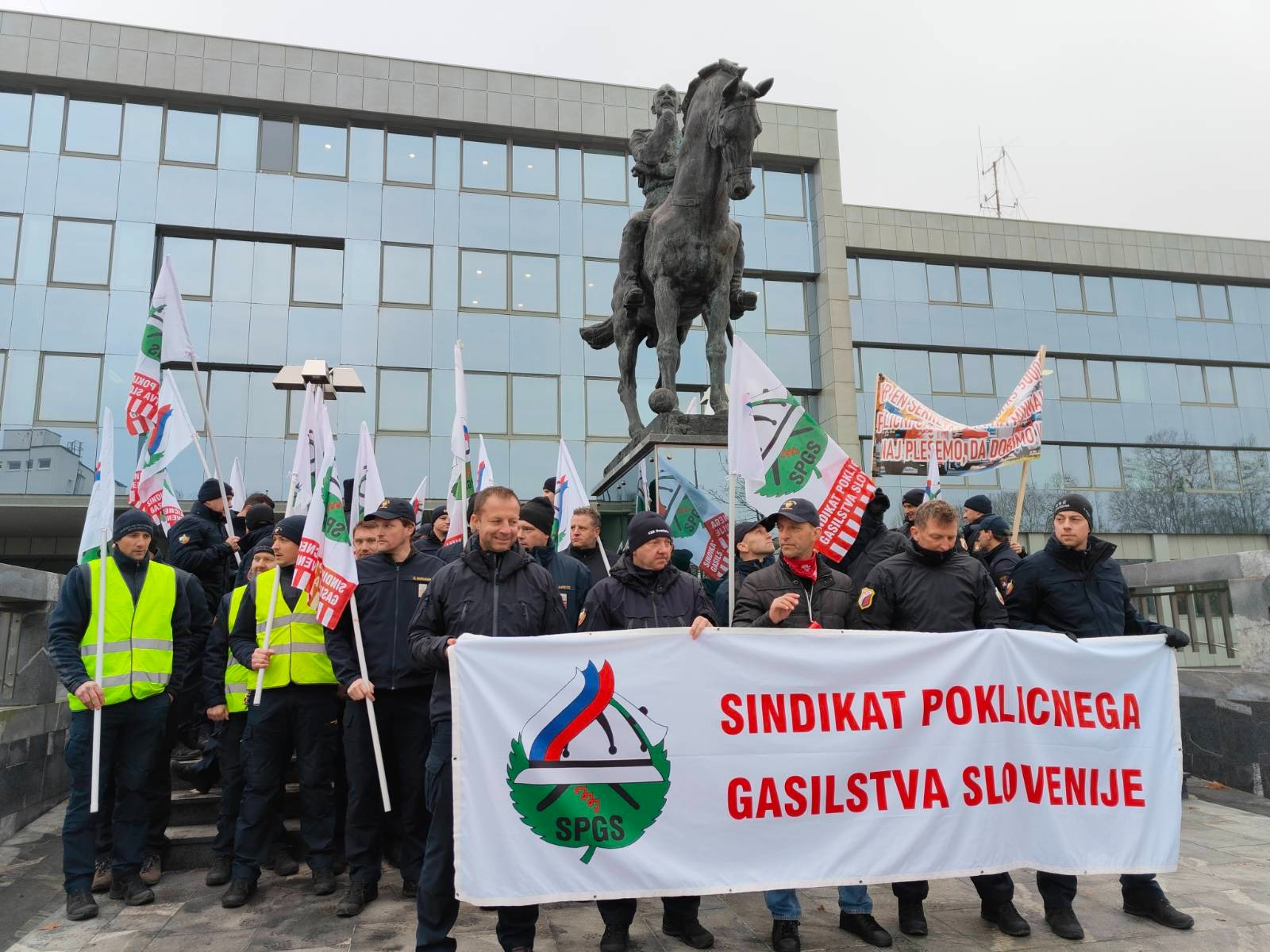 Sindikat poklicnega gasilstva (Foto: N1)