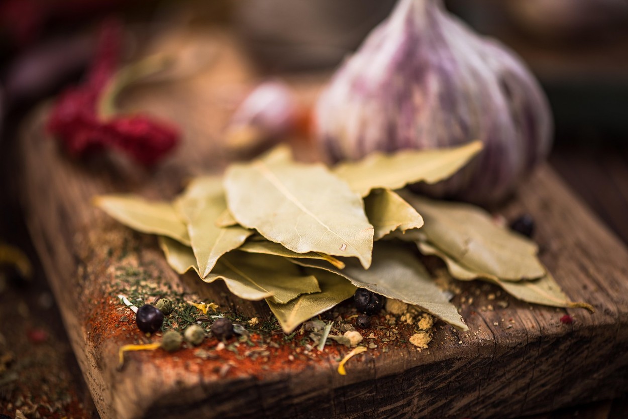 lovor, lovorjev list, začimbe